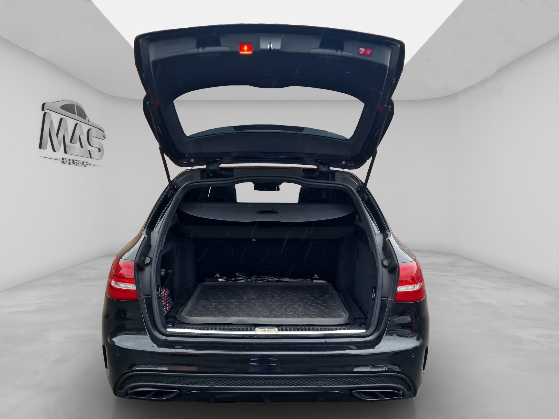 MERCEDES-BENZ C 43 AMG 4Matic 9G-Tronic-image-15