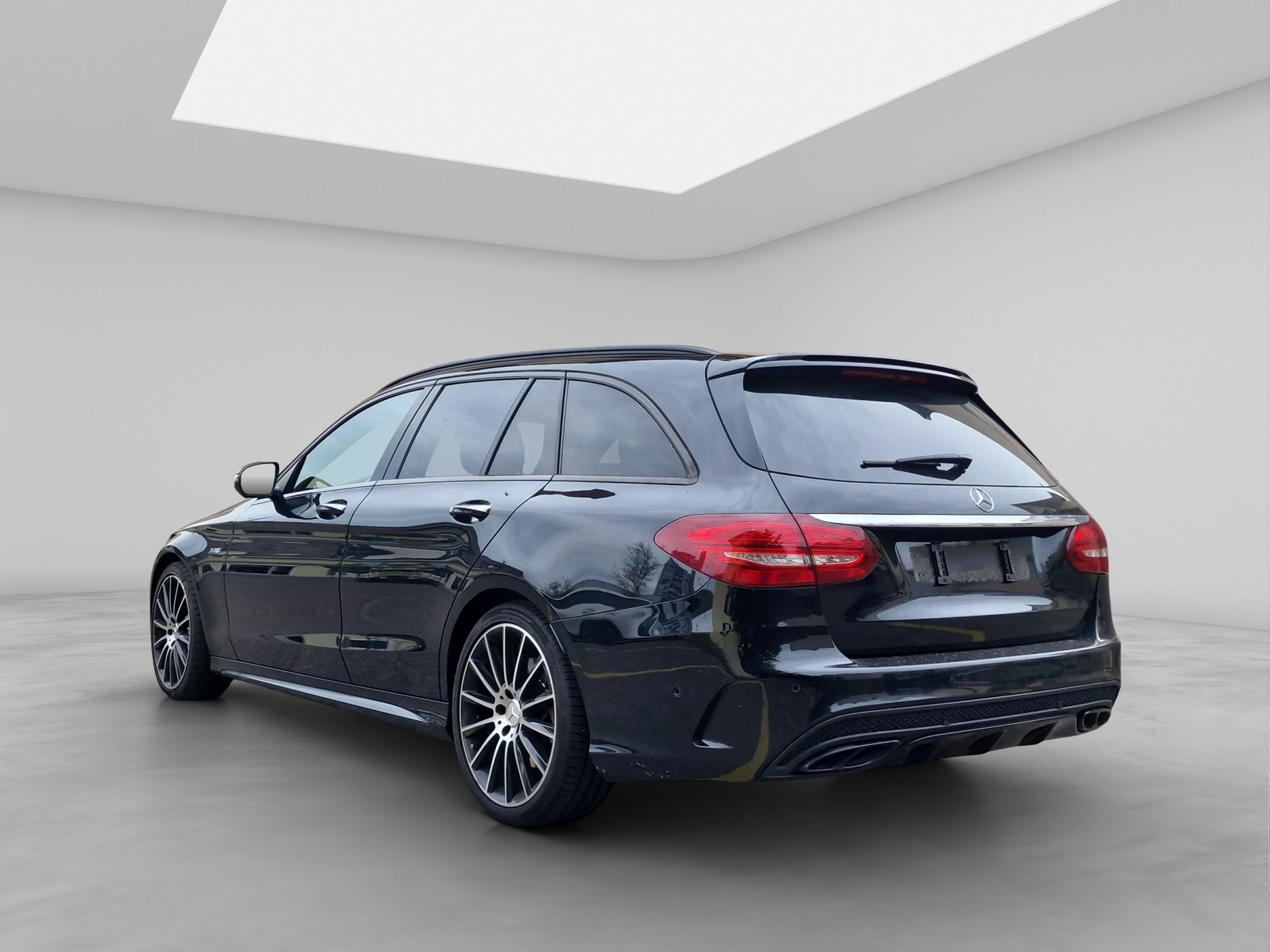 MERCEDES-BENZ C 43 AMG 4Matic 9G-Tronic-showroom-element-3