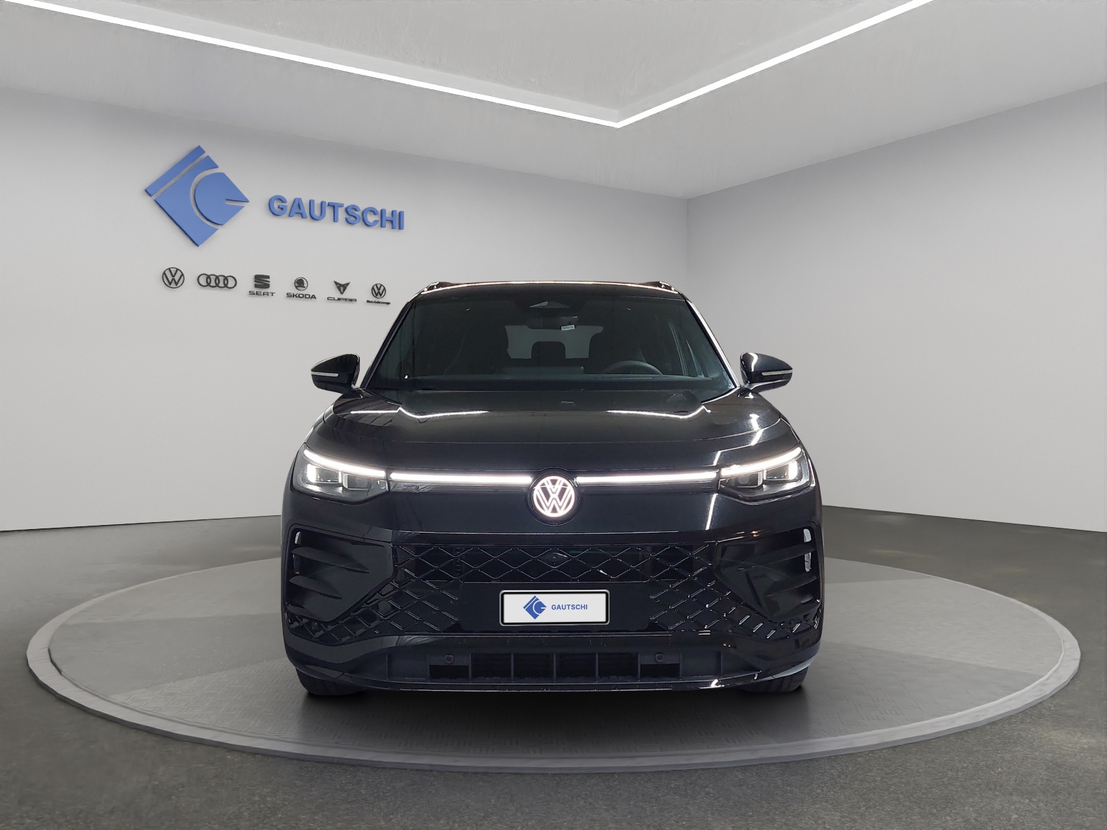 VW Tayron 2.0 TSI R-Line DSG 4Motion-image-4