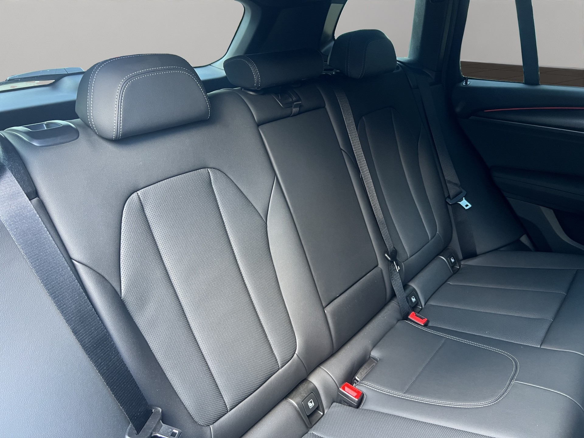 BMW X3 xDrive 48V 20d Pure M Sport-image-21