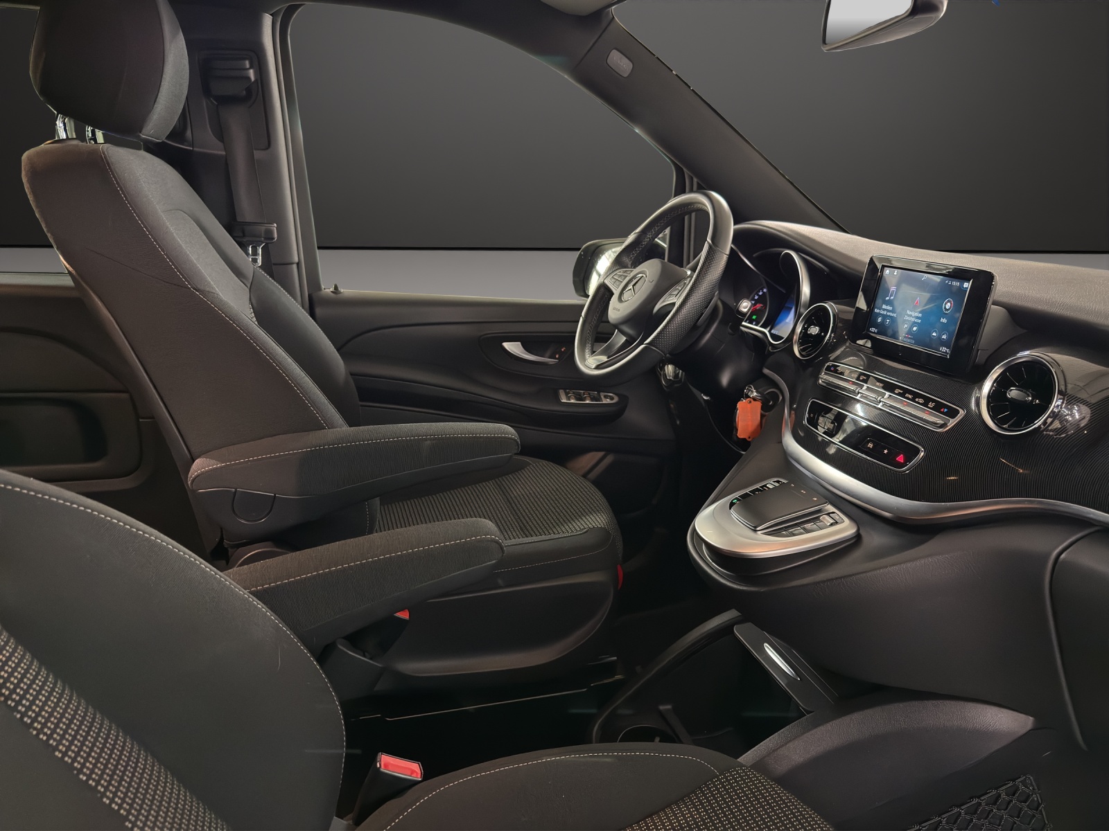 MERCEDES-BENZ V 250 d lang 9G-Tronic-image-11