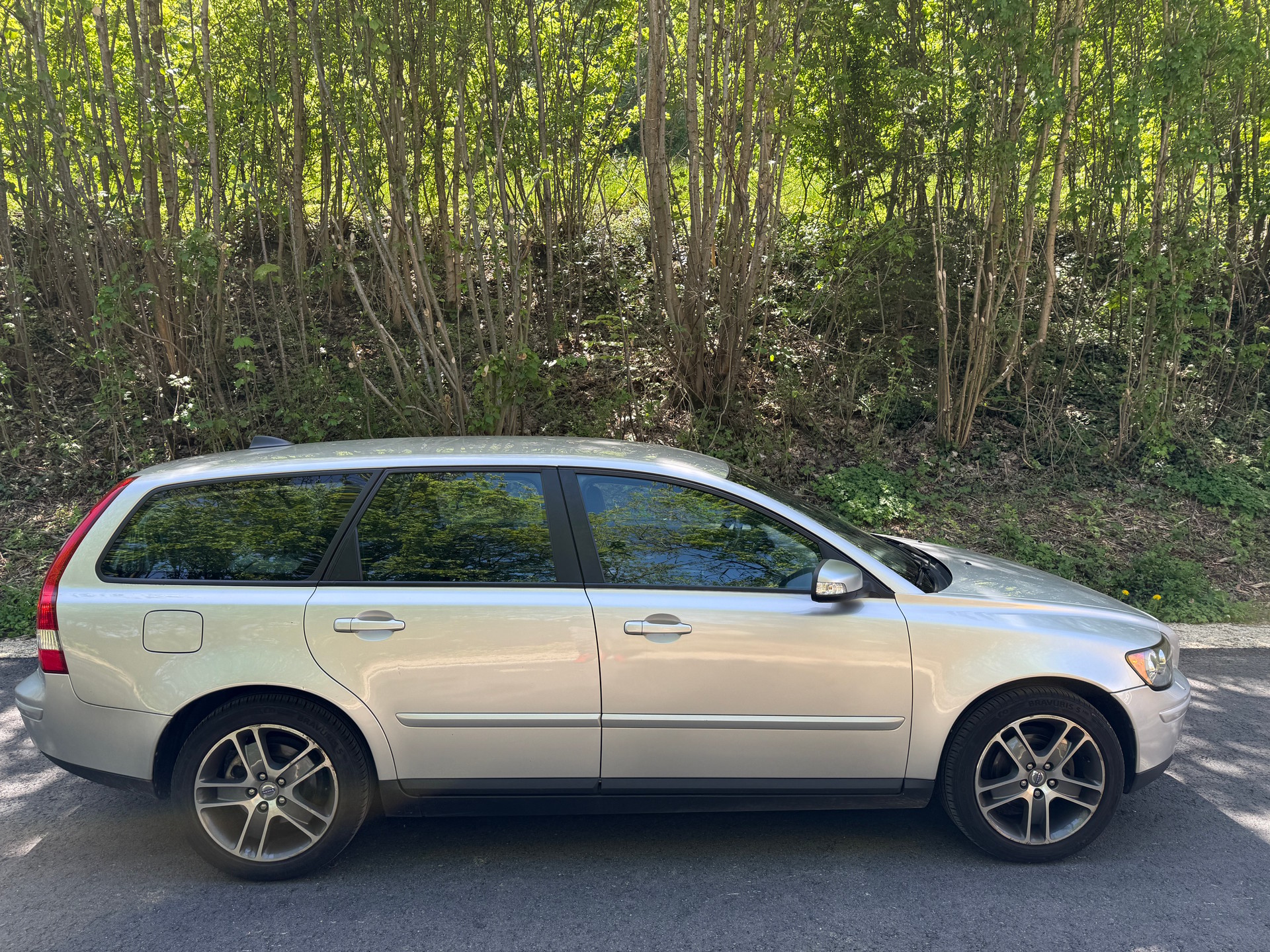 VOLVO V50 2.0D Summum-image-3