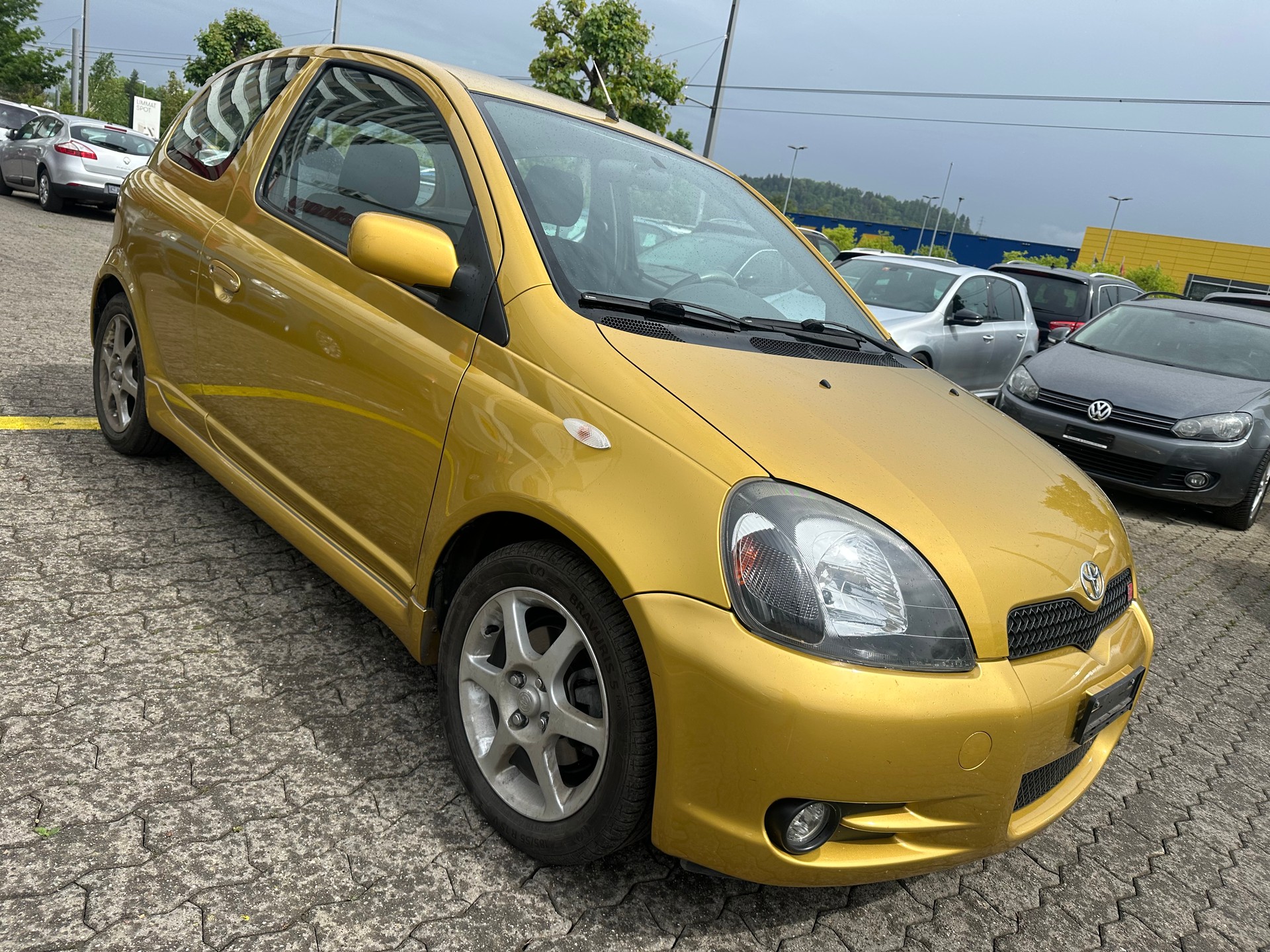 TOYOTA Yaris 1.5 TS-image-1