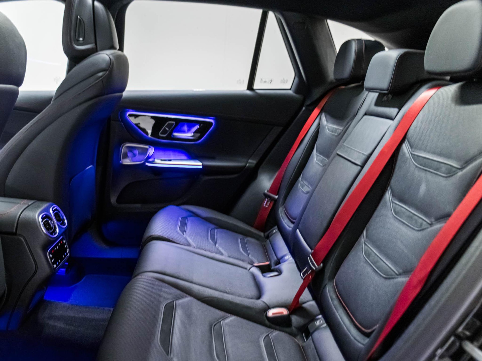 MERCEDES-BENZ GLC 43 AMG 4MATIC "Executive Edition"-image-7