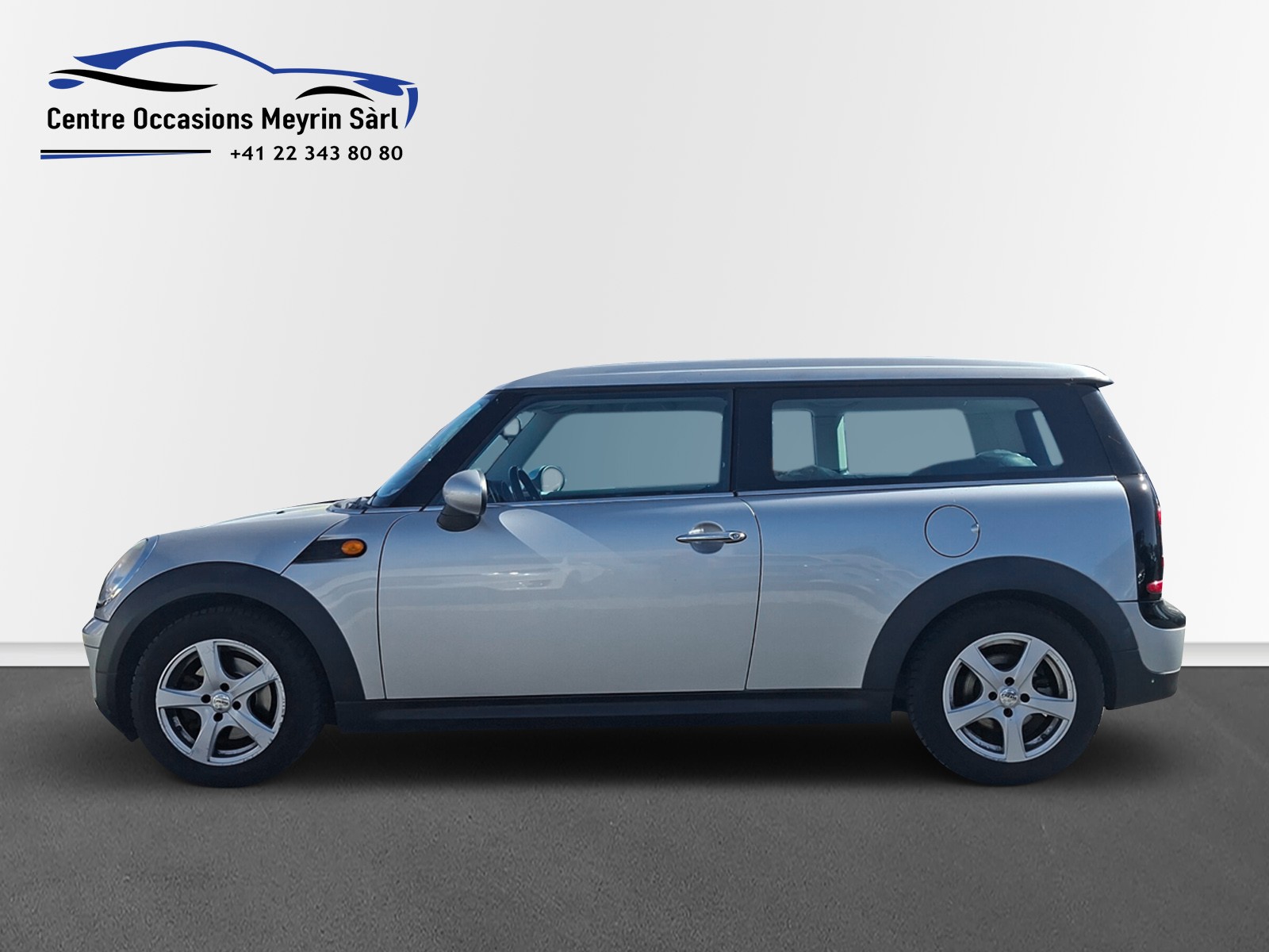 MINI Clubman Cooper-image-1