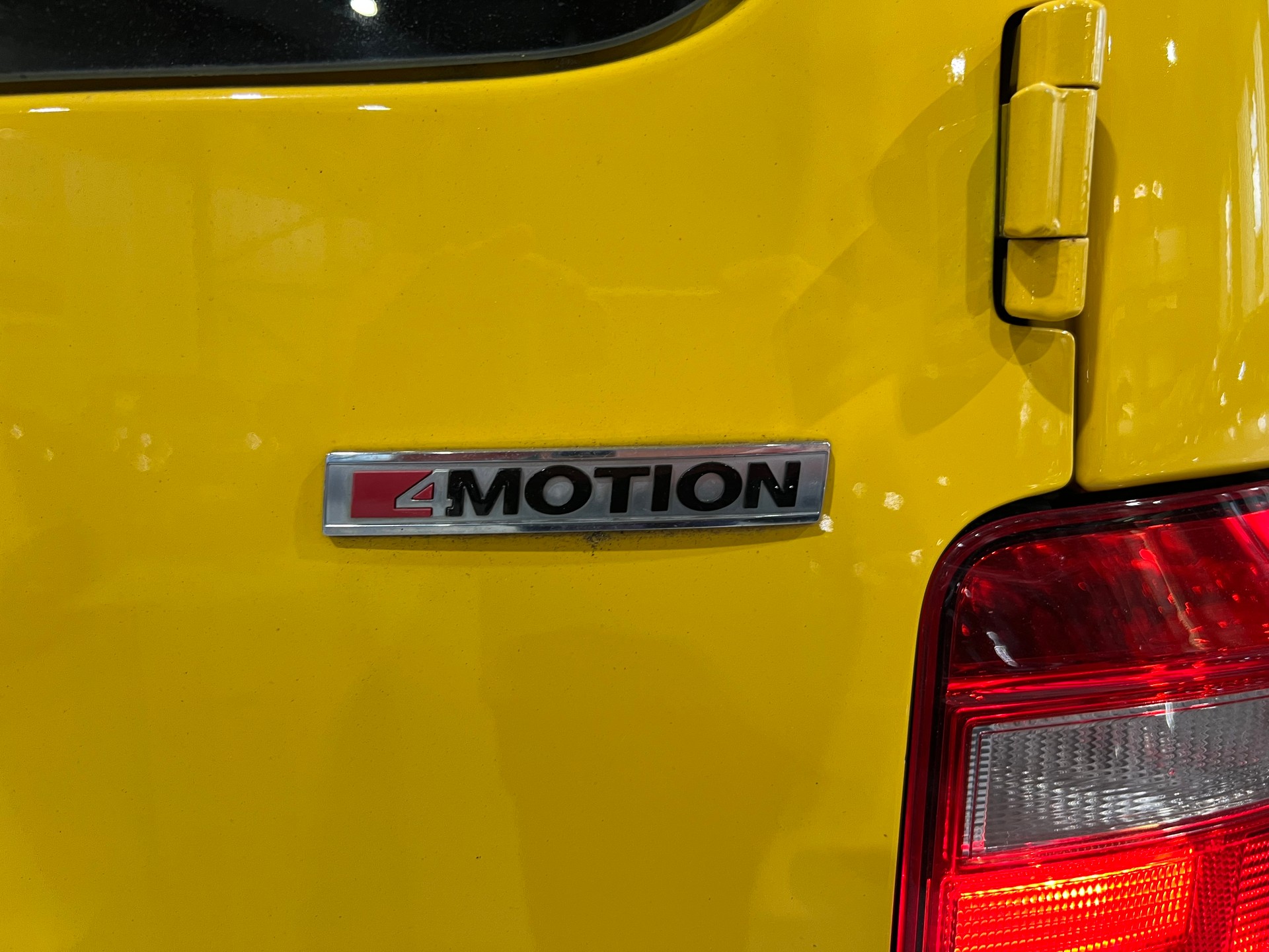 VW Caddy 2.0TDI 4Motion BlueMotion Technology**Frisch ab MFK,CH Auslieferung**-image-8