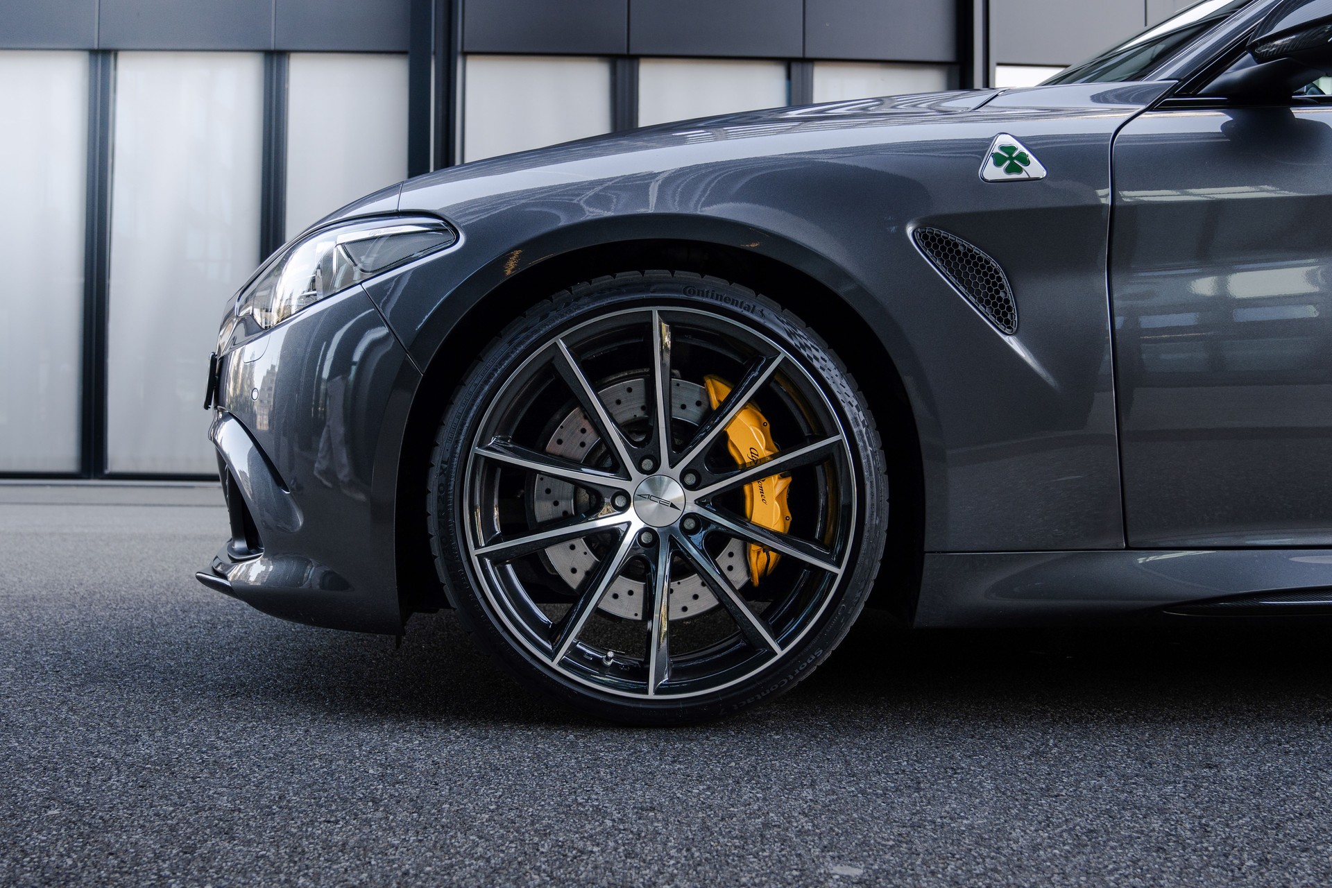 ALFA ROMEO 2.9 V6 Biturbo Quadrifoglio-image-1