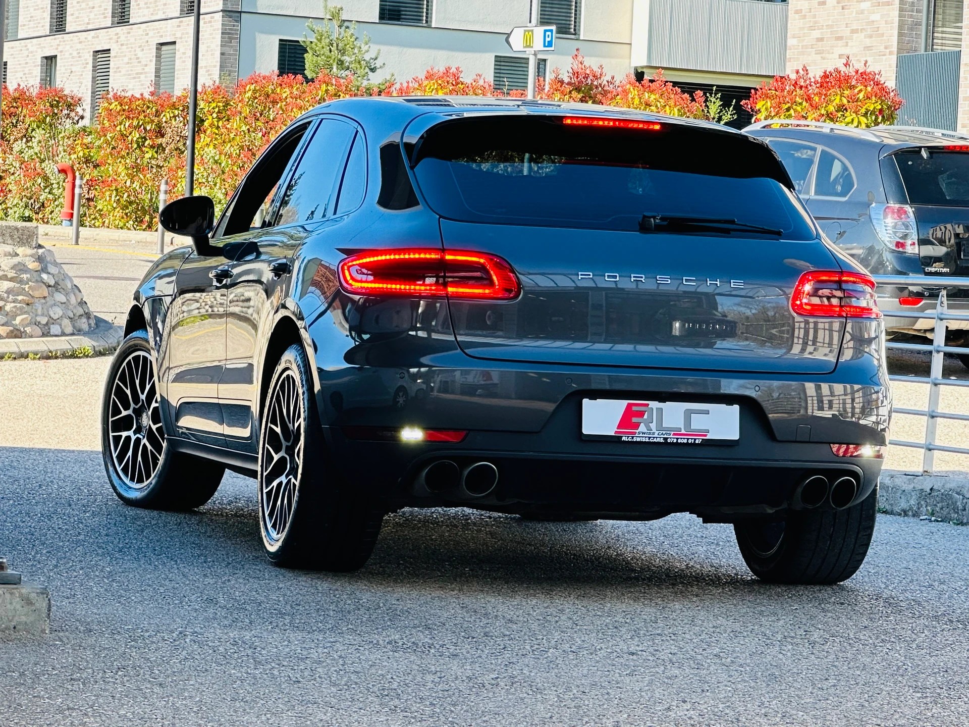 PORSCHE Macan S PDK-image-12