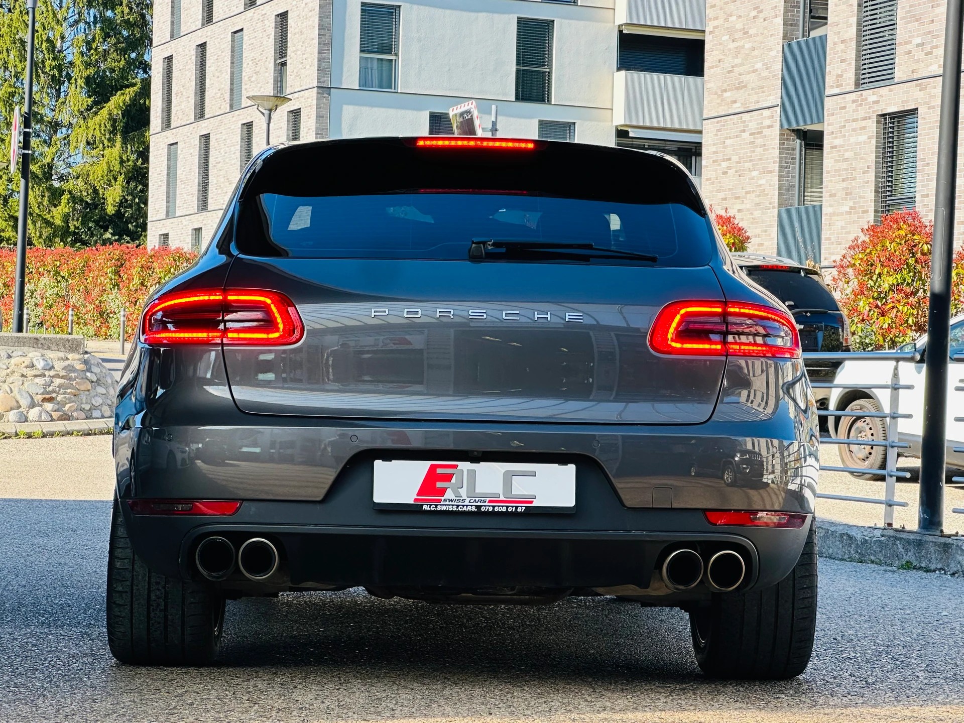 PORSCHE Macan S PDK-image-10