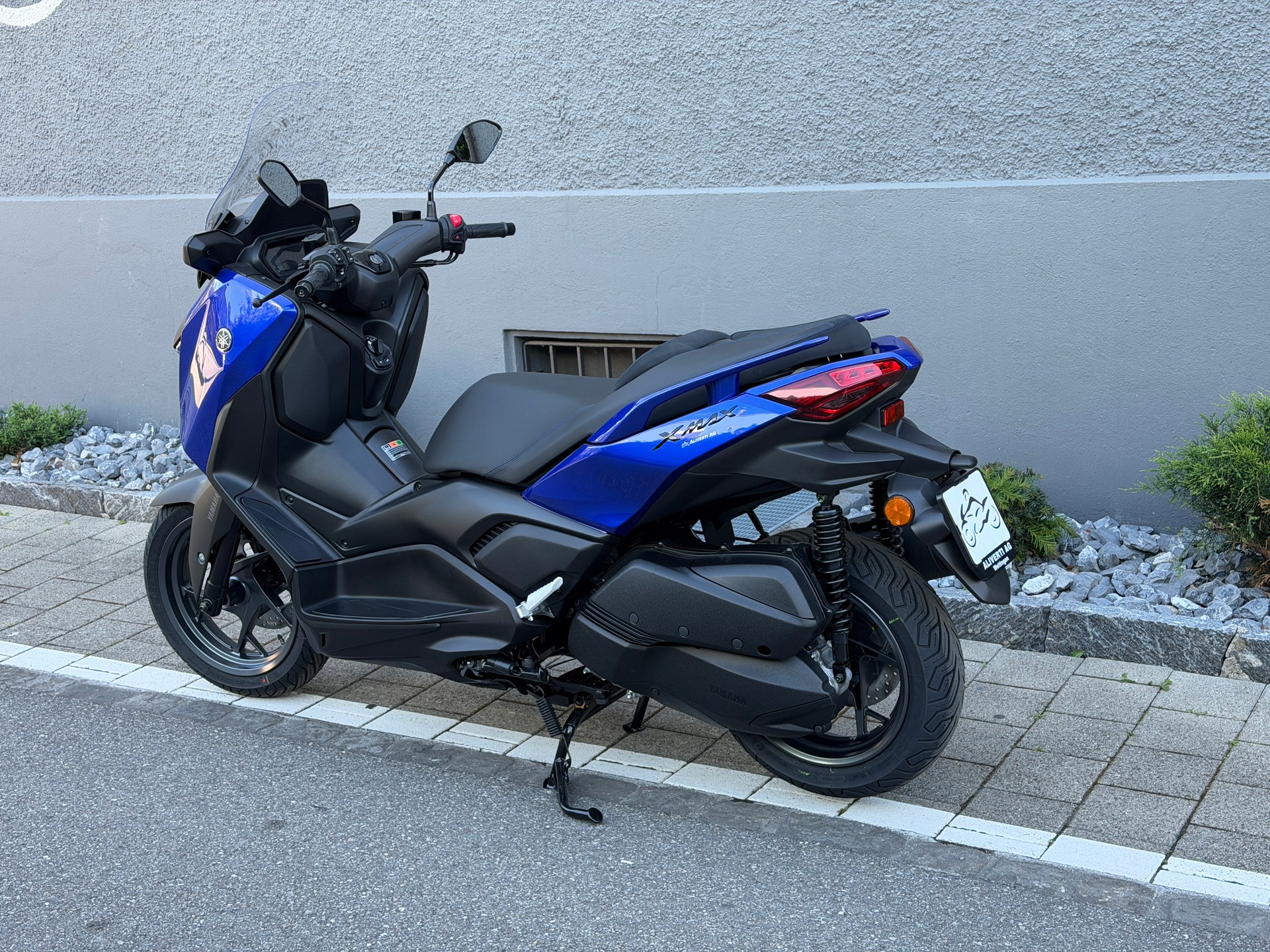 YAMAHA XMAX 300 2026-image-7