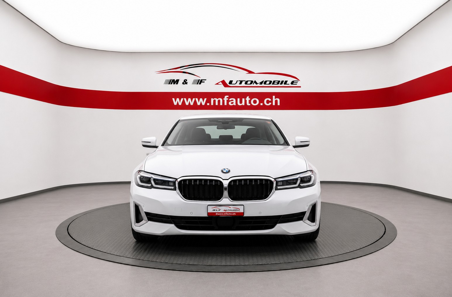 BMW 530i xDrive CH FAHRZEUG-showroom-element-3