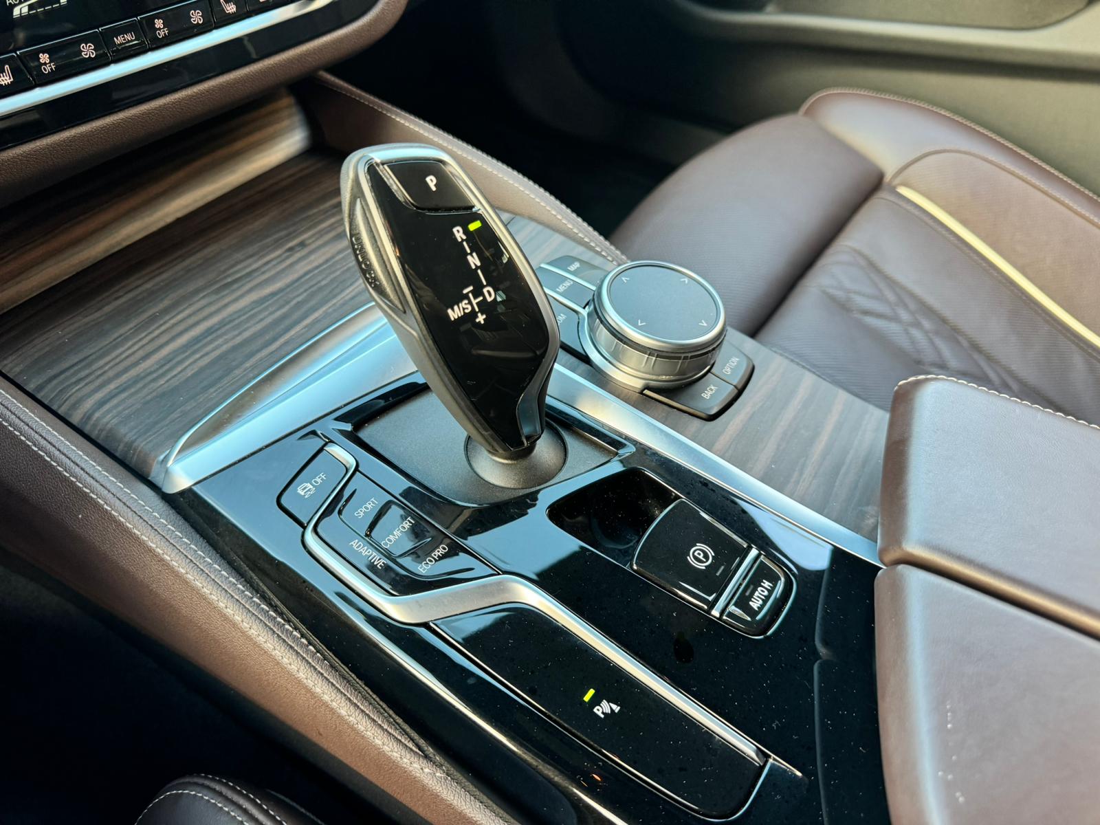 BMW 530i xDrive CH FAHRZEUG-image-13