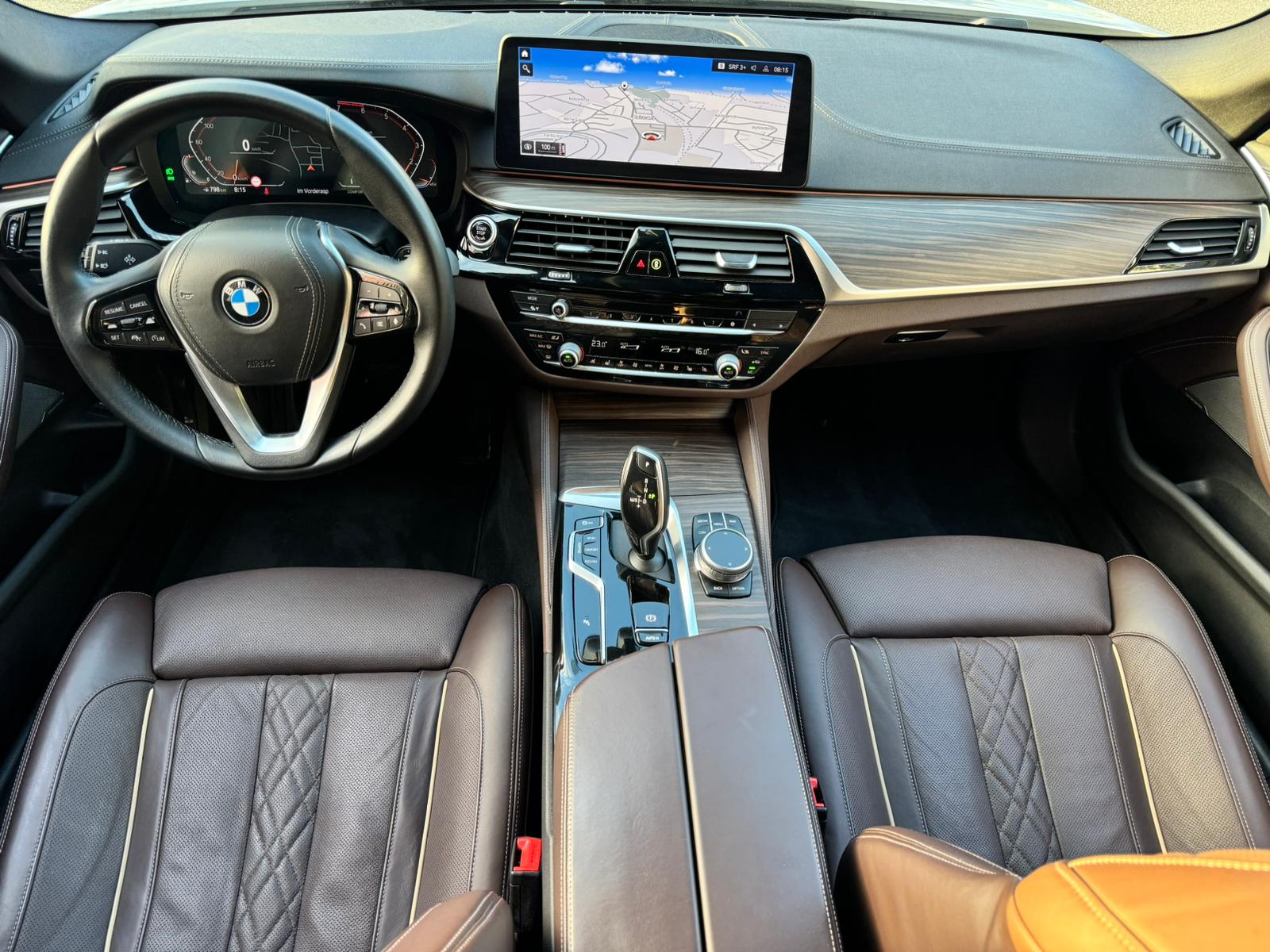 BMW 530i xDrive CH FAHRZEUG-image-7