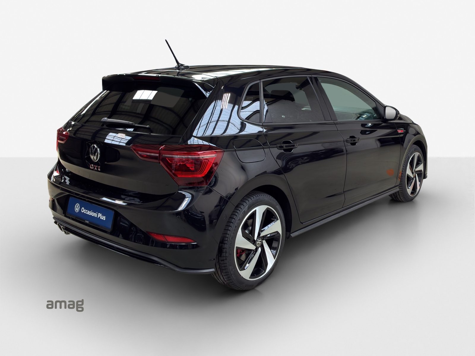 VW Polo 2.0 TSI GTI DSG-image-4