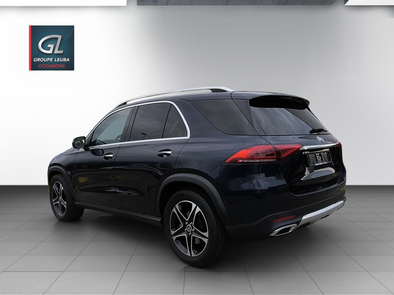MERCEDES-BENZ GLE 450 AMG Line 4Matic-image-3
