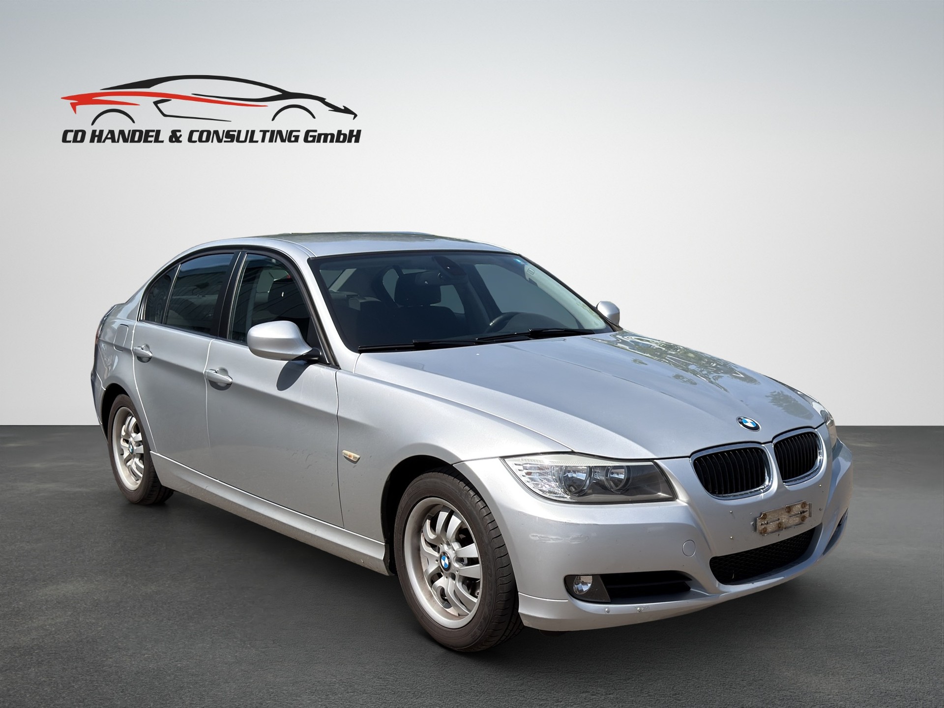 BMW 320-image-0
