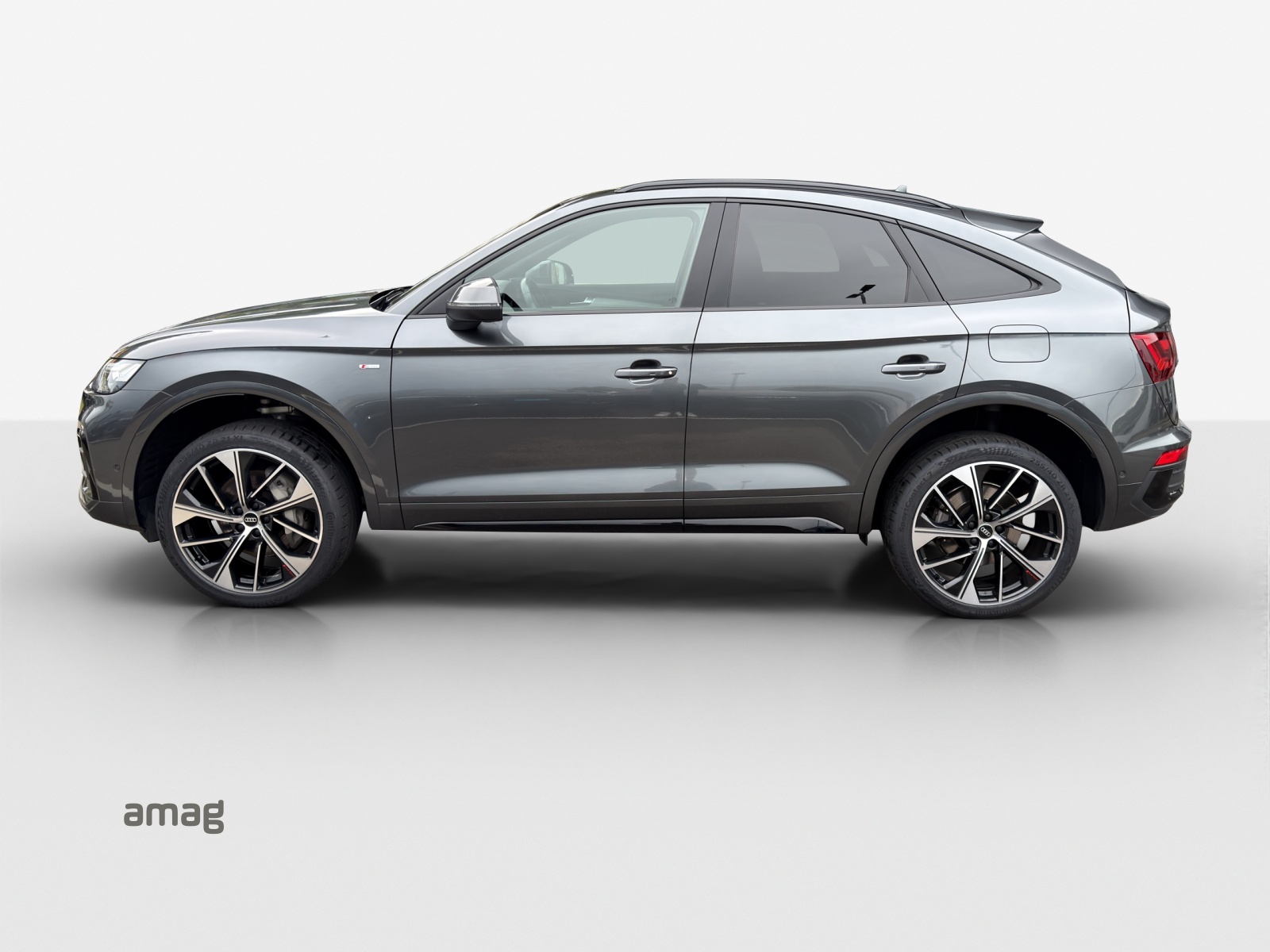 AUDI Q5 Sportback 55 TFSI e PHEV S line quattro S-tronic-image-1