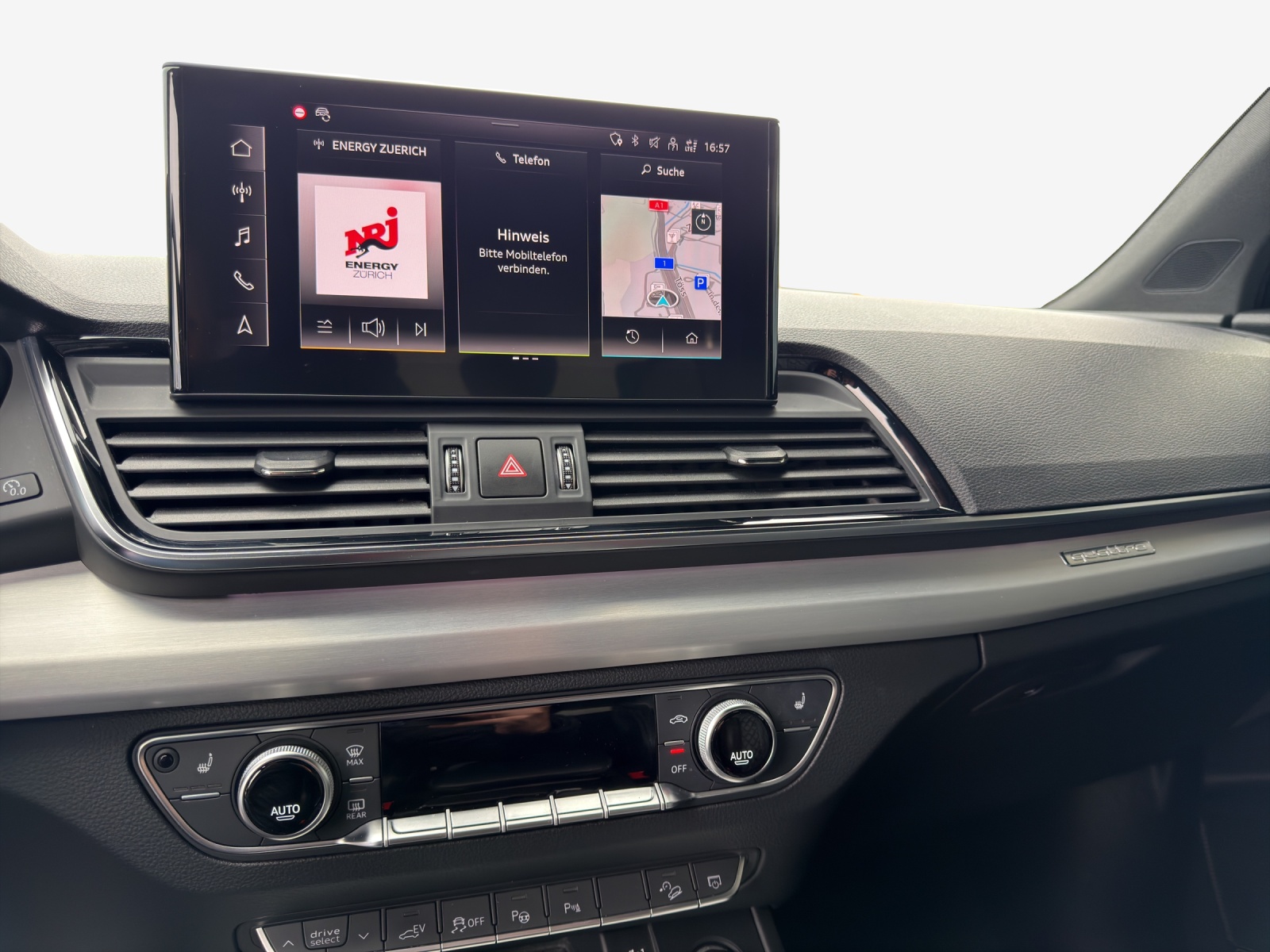 AUDI Q5 Sportback 55 TFSI e PHEV S line quattro S-tronic-image-10