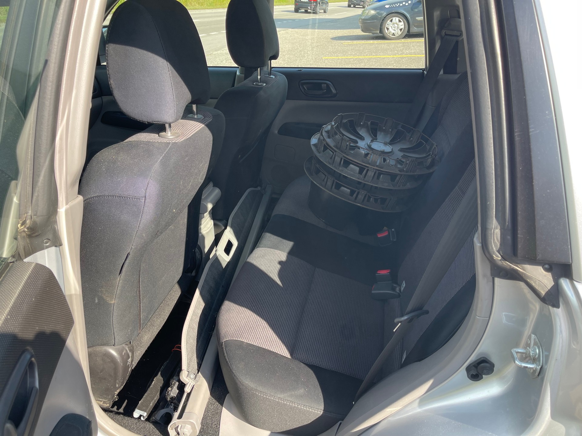 SUBARU Forester 2.0X (Swiss)-image-7