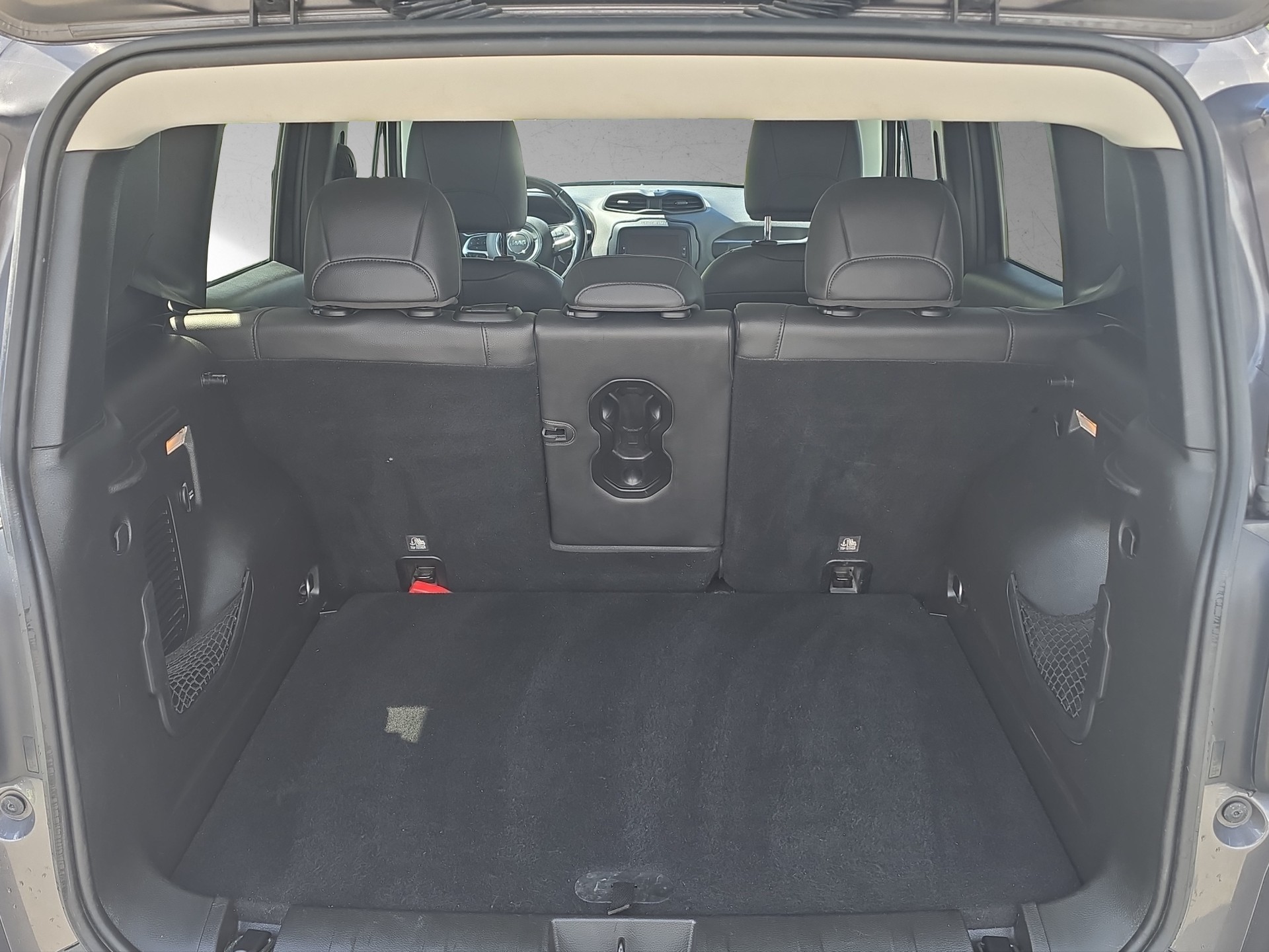JEEP Renegade 1.4 Turbo Limited AWD-image-8