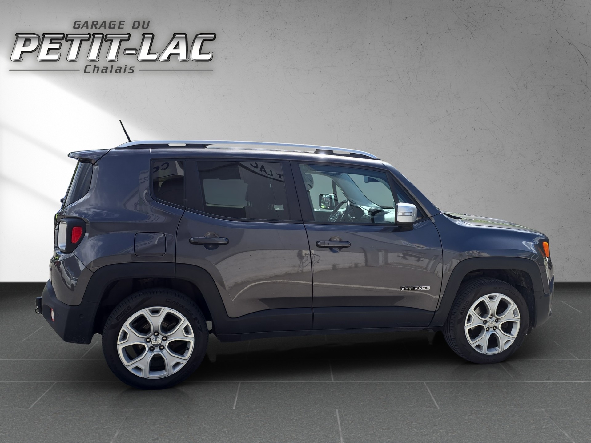 JEEP Renegade 1.4 Turbo Limited AWD-image-6