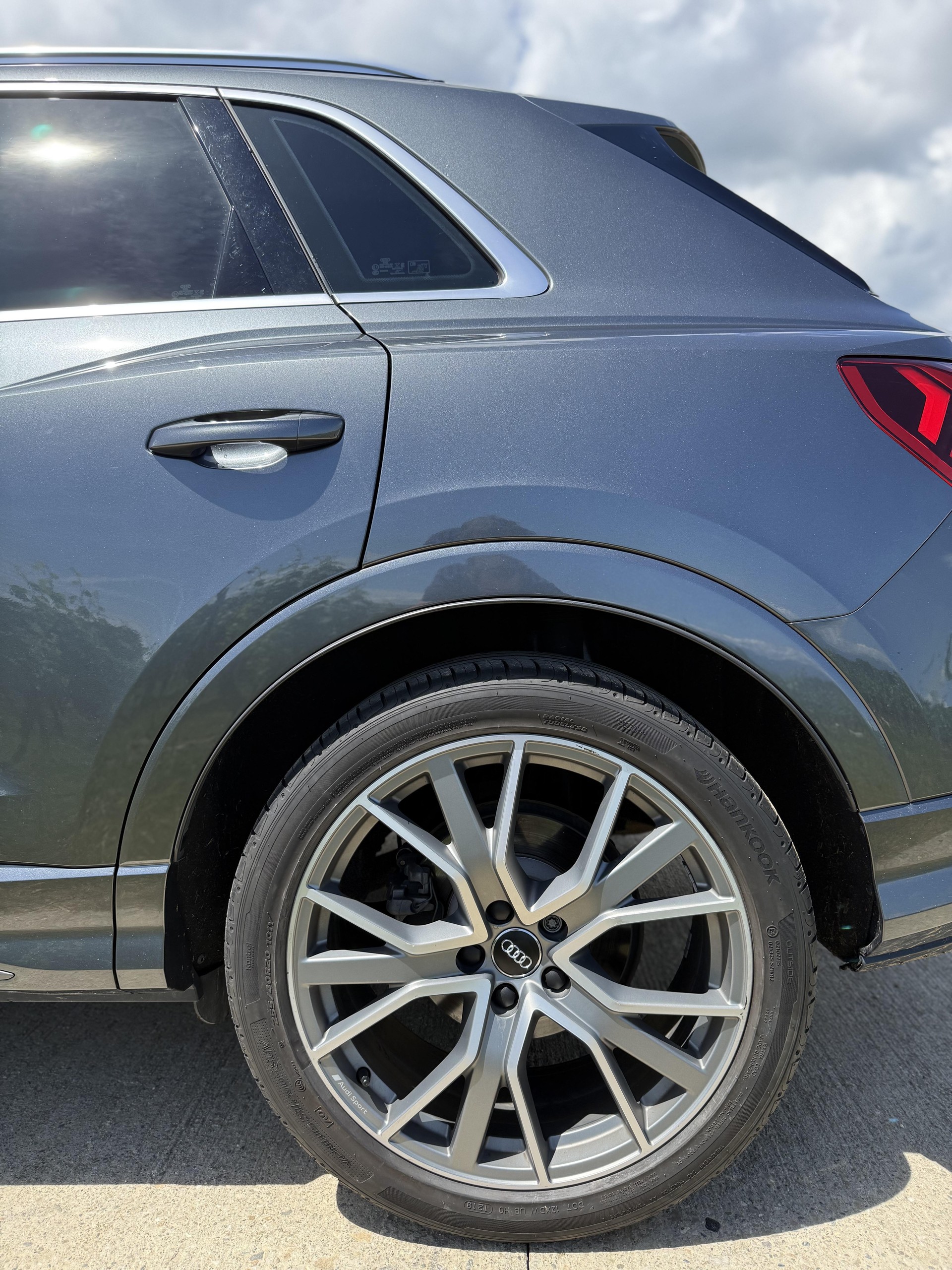 AUDI Q3-image-16