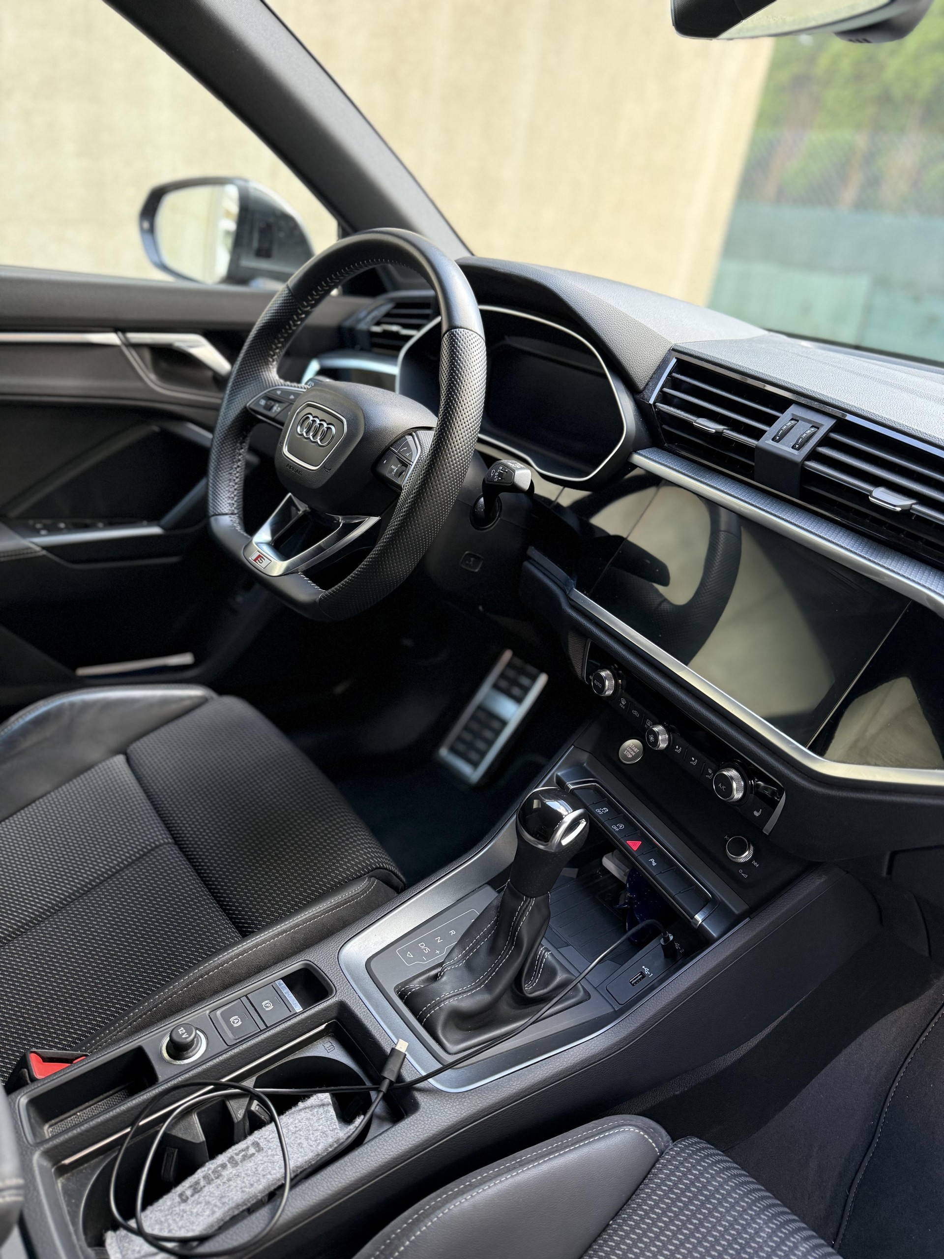 AUDI Q3-image-10