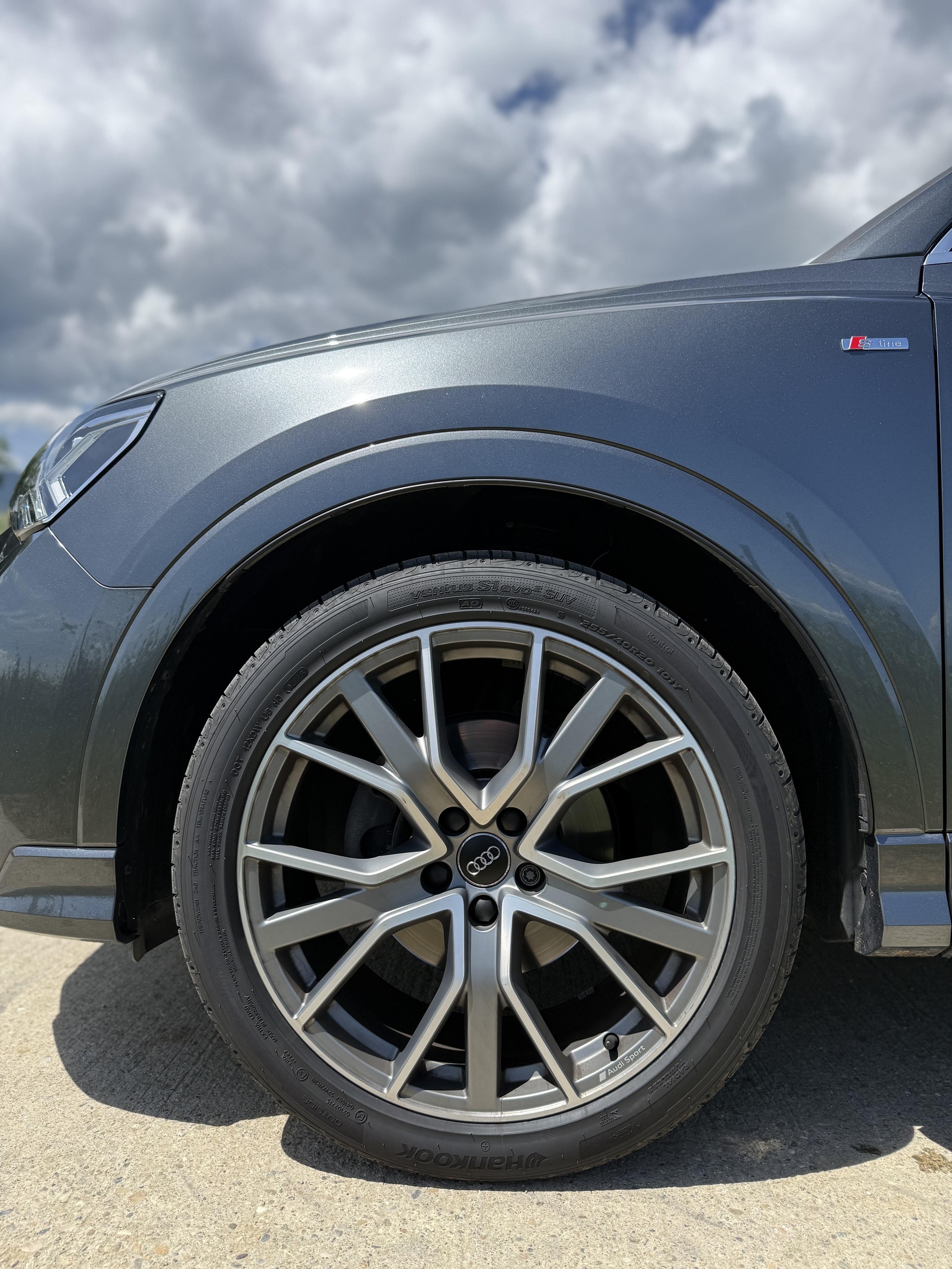AUDI Q3-image-15
