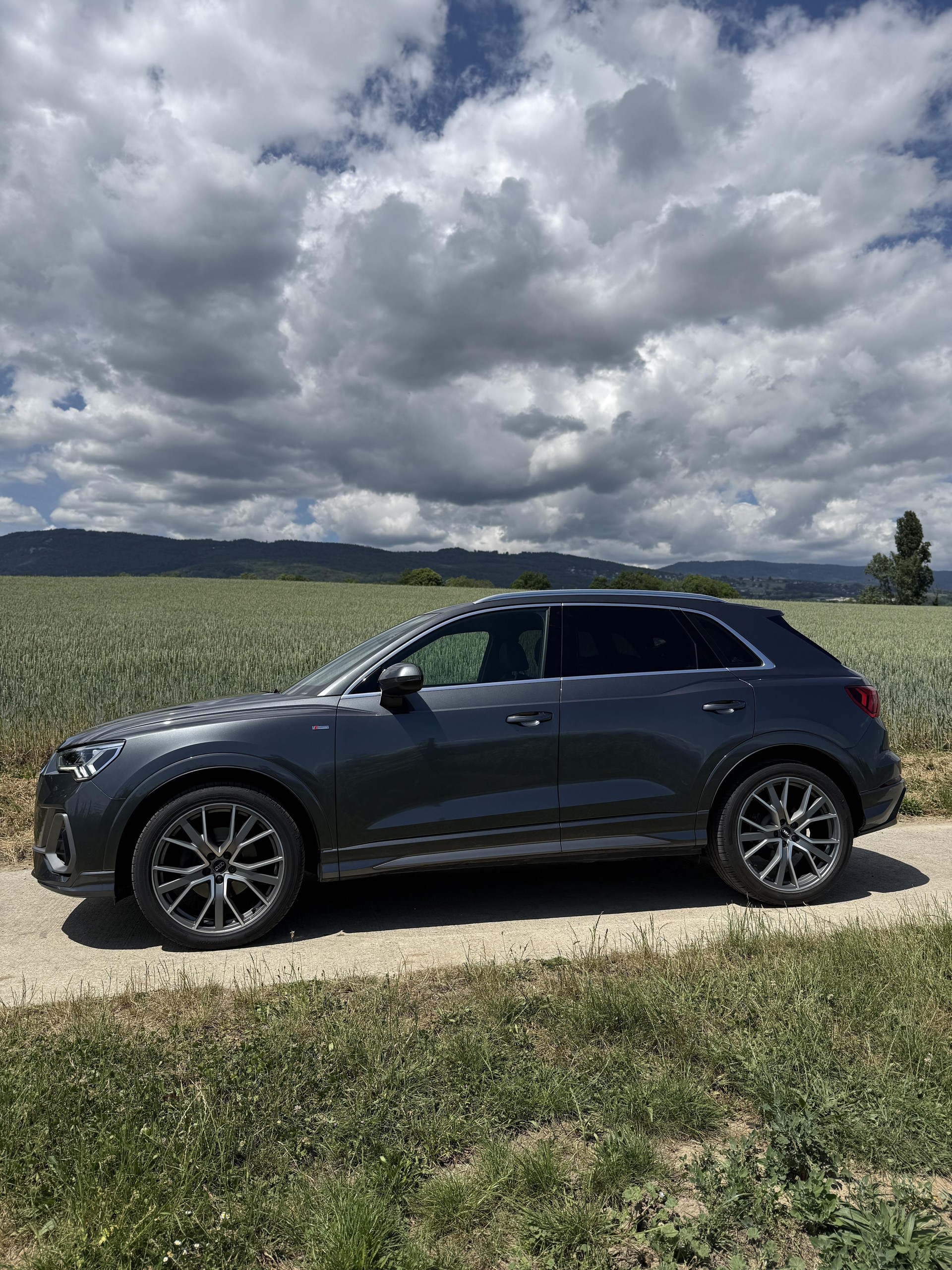 AUDI Q3-image-2
