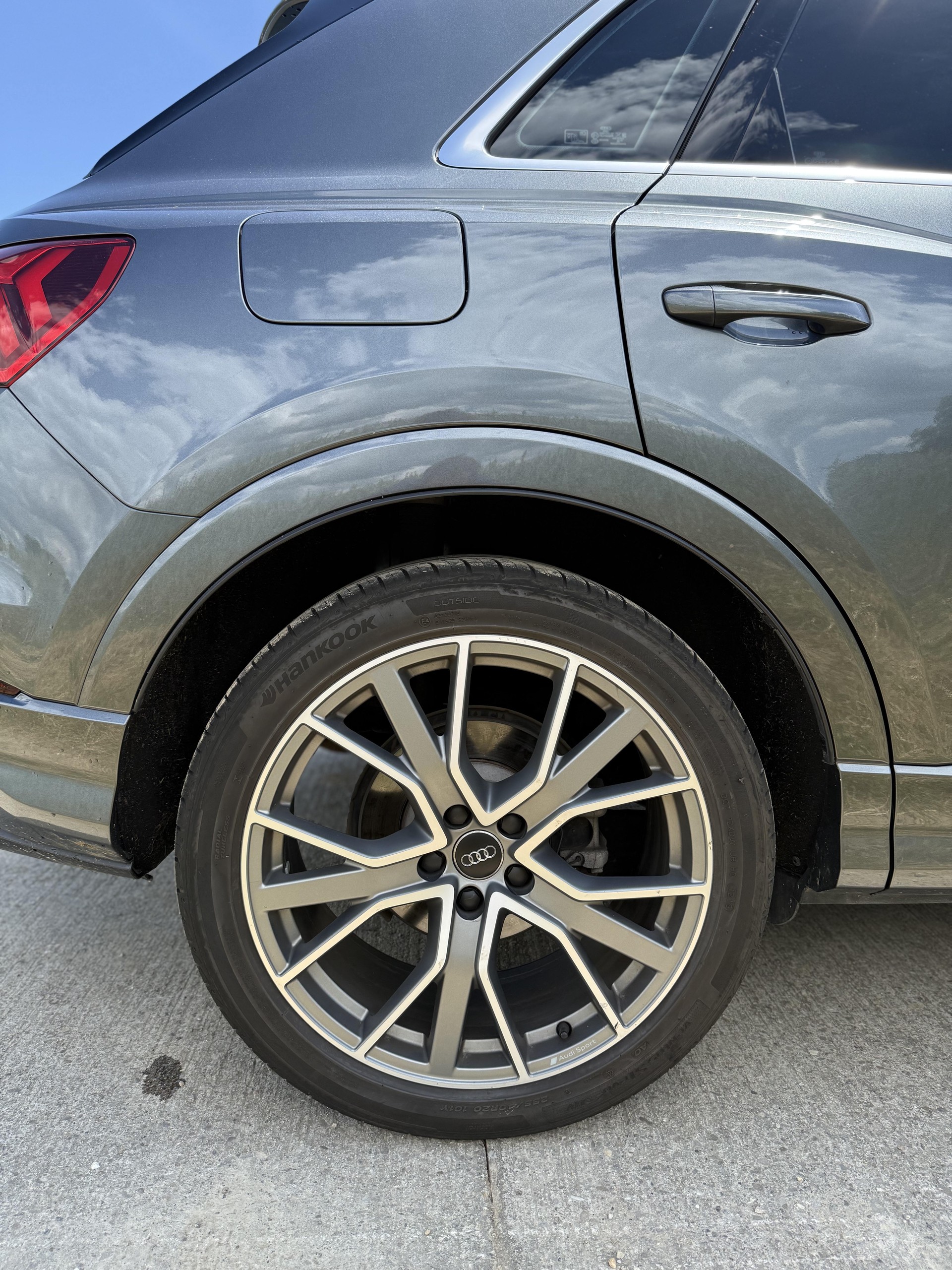 AUDI Q3-image-17