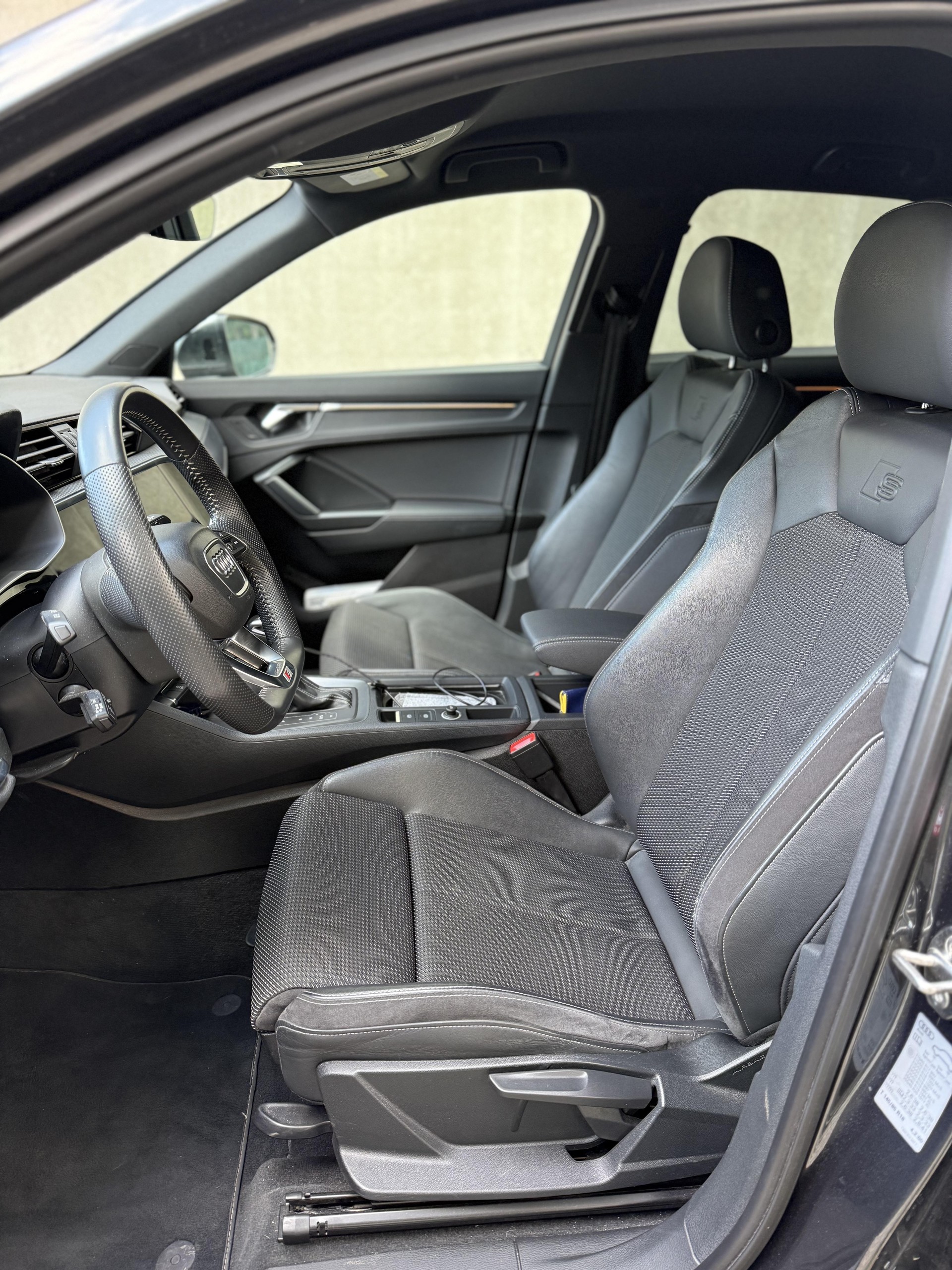 AUDI Q3-image-8