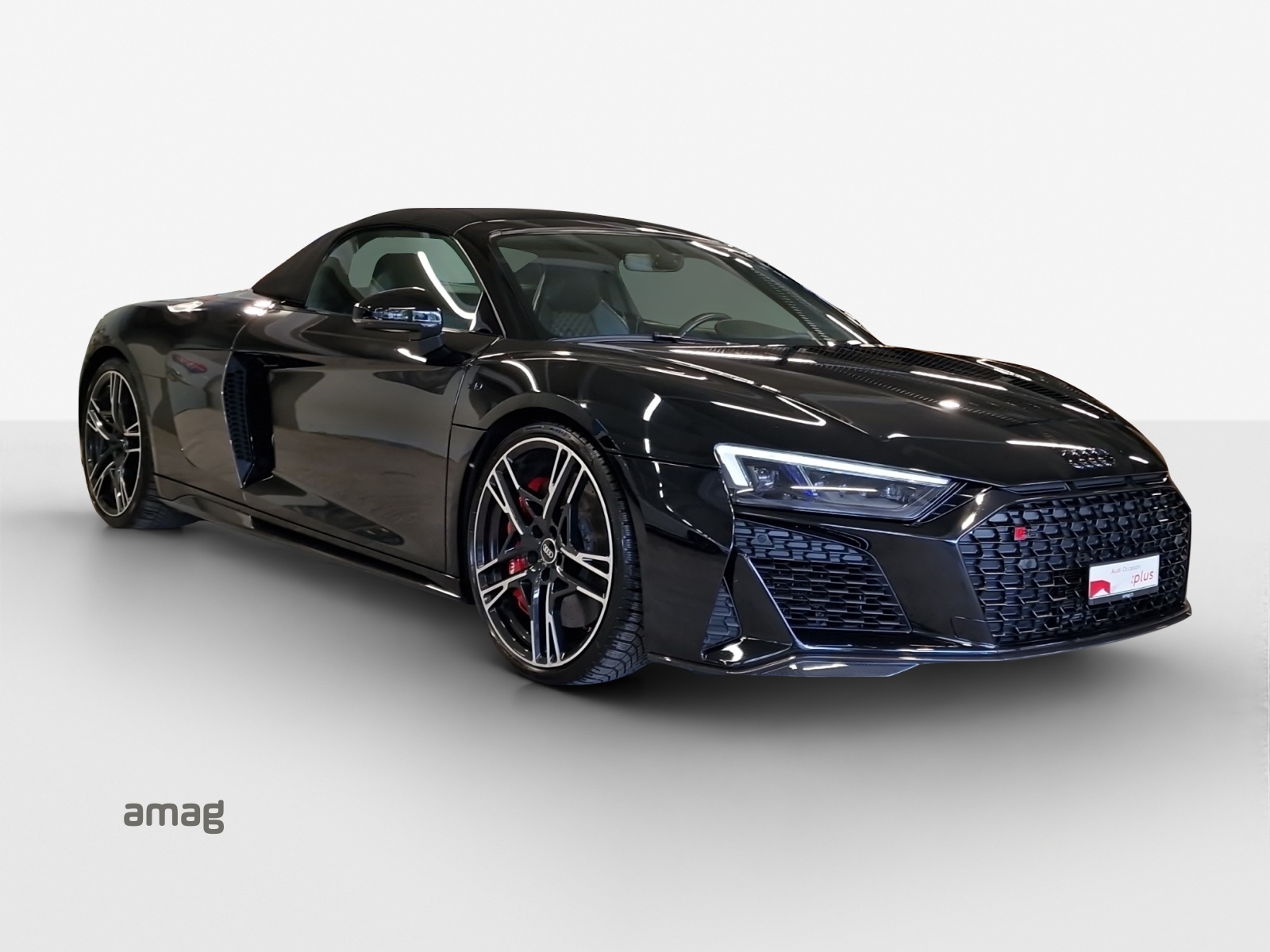 AUDI R8 Spyder performance S-Tronic-image-5