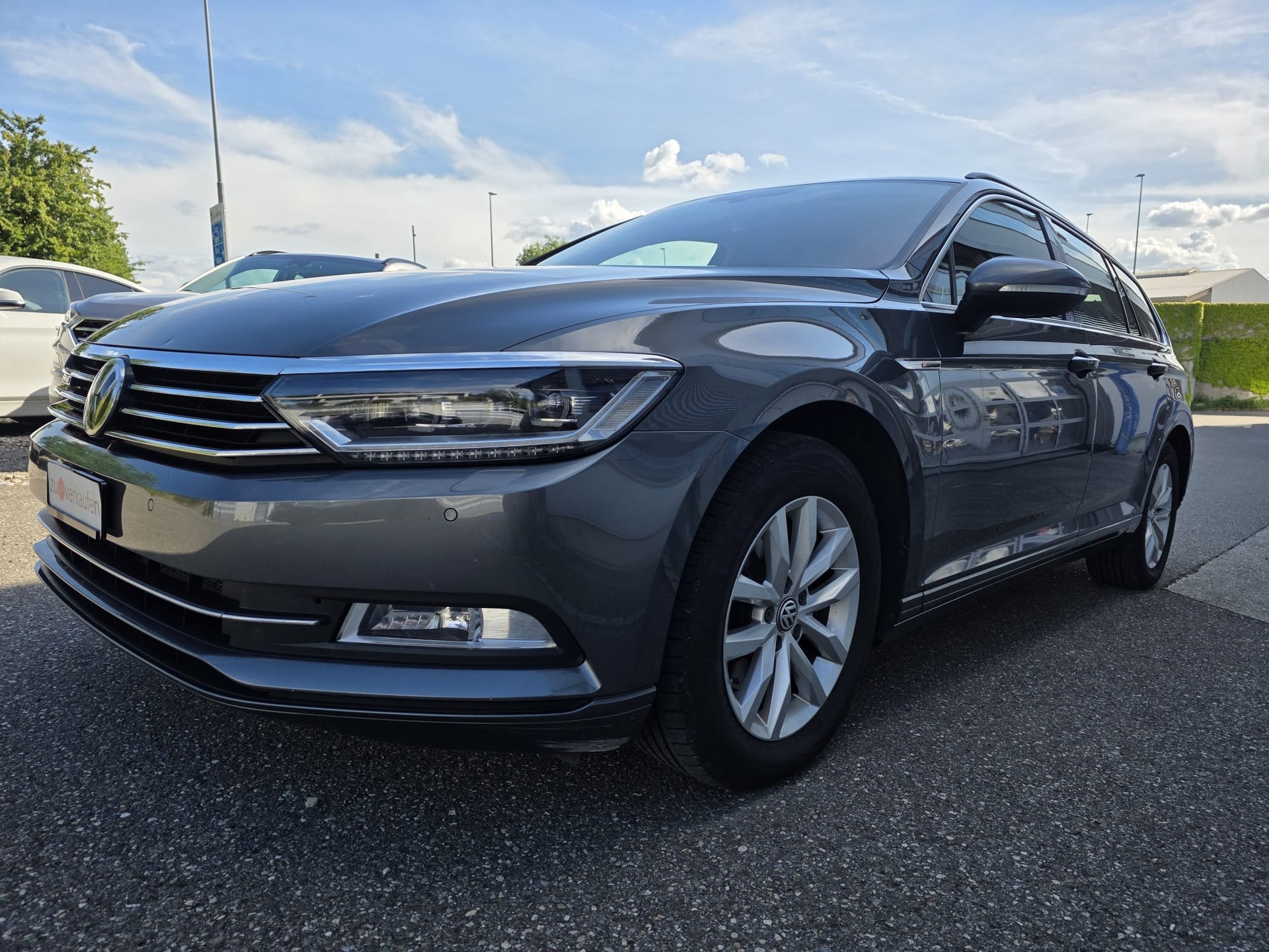 VW Passat Variant 2.0 TDI BMT Highline DSG 4Motion-image-0