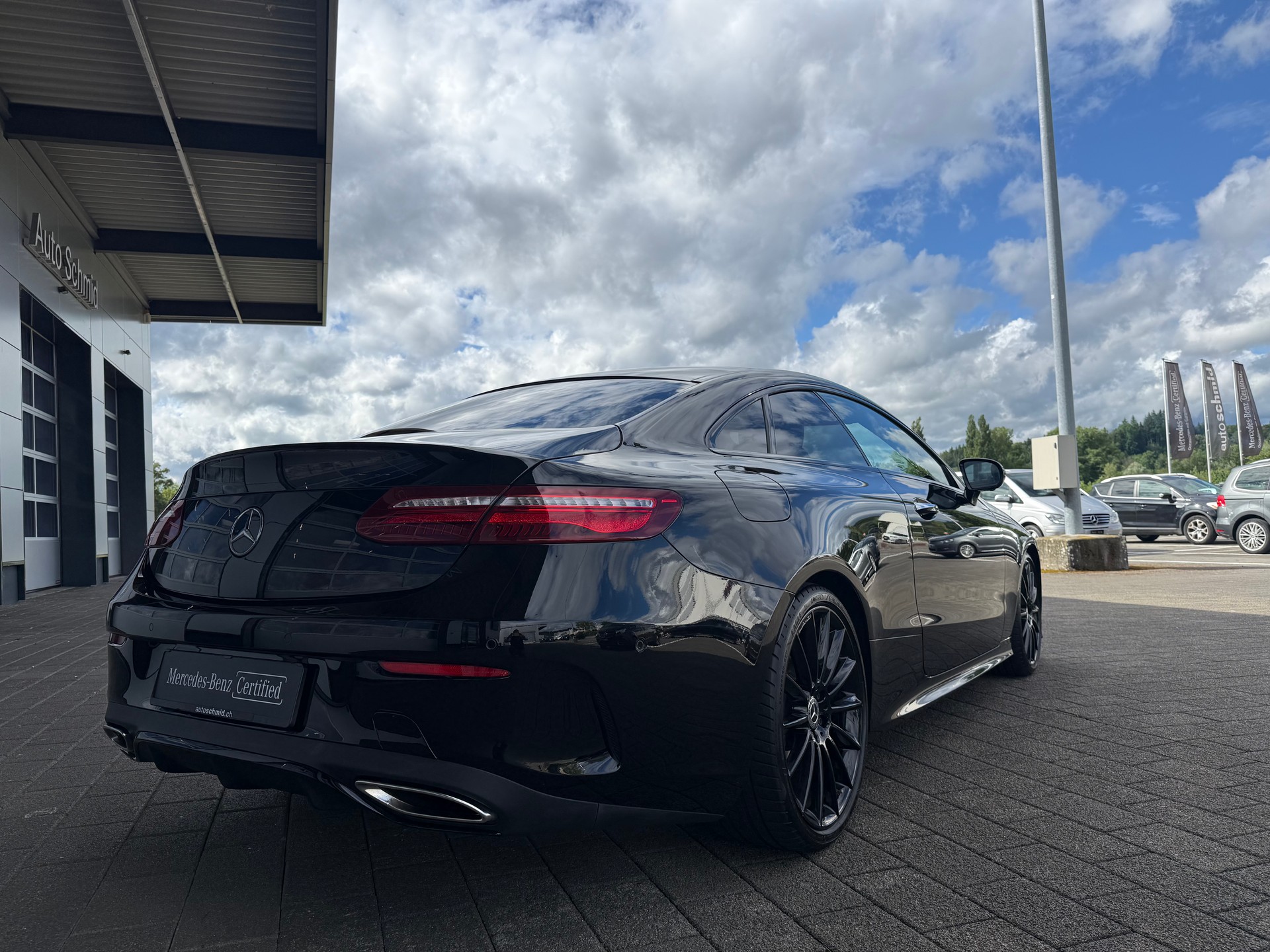 MERCEDES-BENZ E 200 Coupé AMG Line 4 Matic 9G-Tronic-image-1