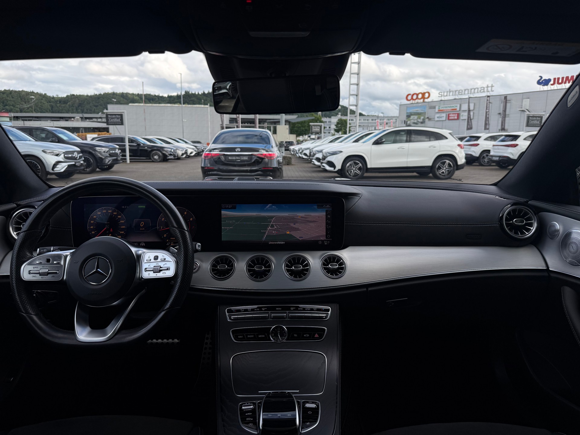 MERCEDES-BENZ E 200 Coupé AMG Line 4 Matic 9G-Tronic-image-3