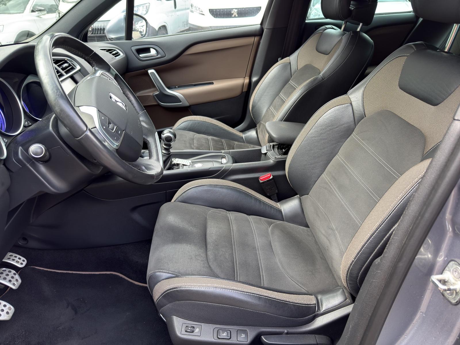 DS AUTOMOBILES 4 1.6 THP 210 Sport Chic-image-4