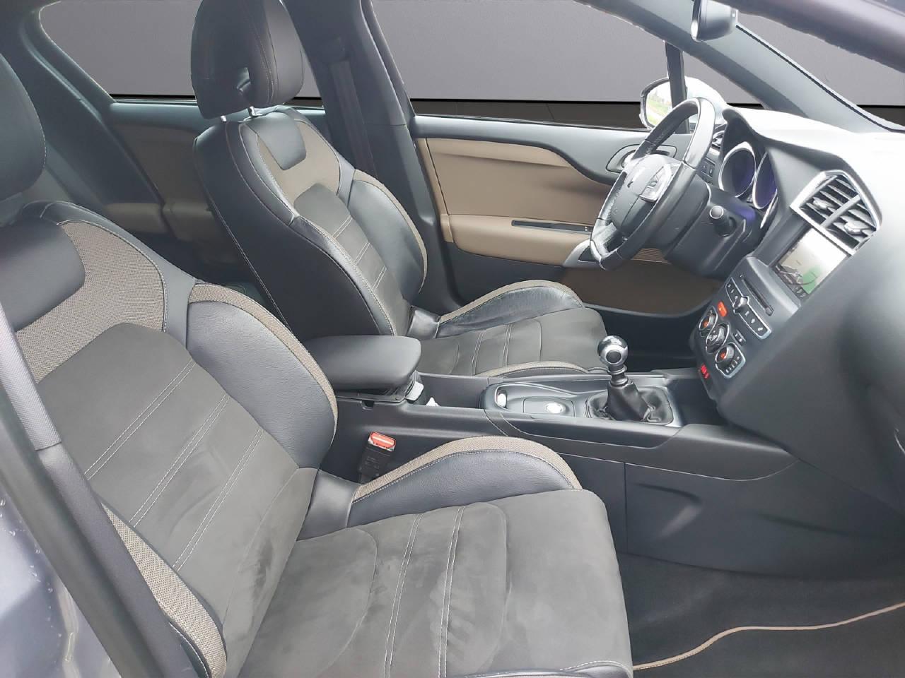DS AUTOMOBILES 4 1.6 THP 210 Sport Chic-image-8