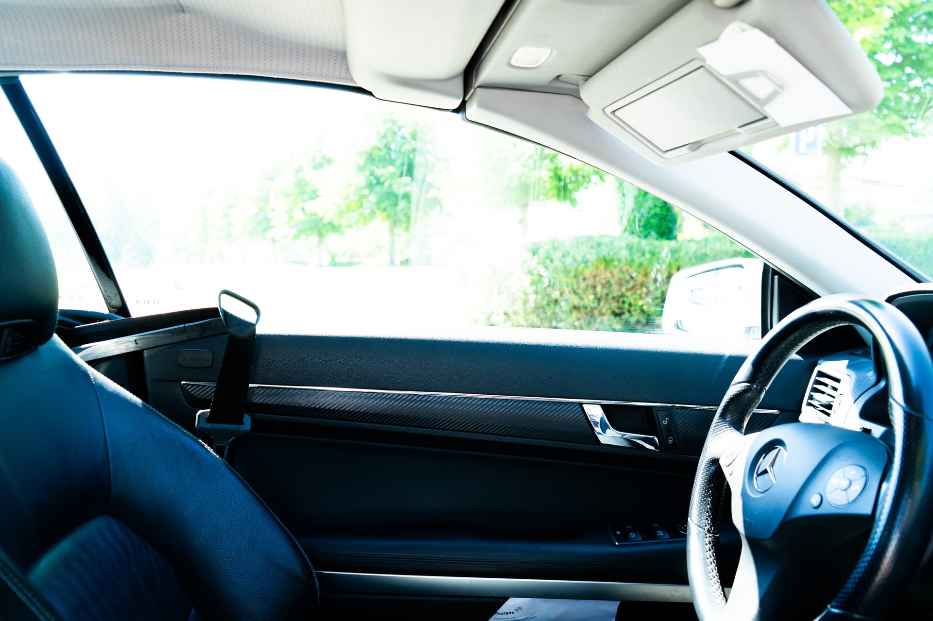 MERCEDES-BENZ E 250 CGI BlueEF-image-12