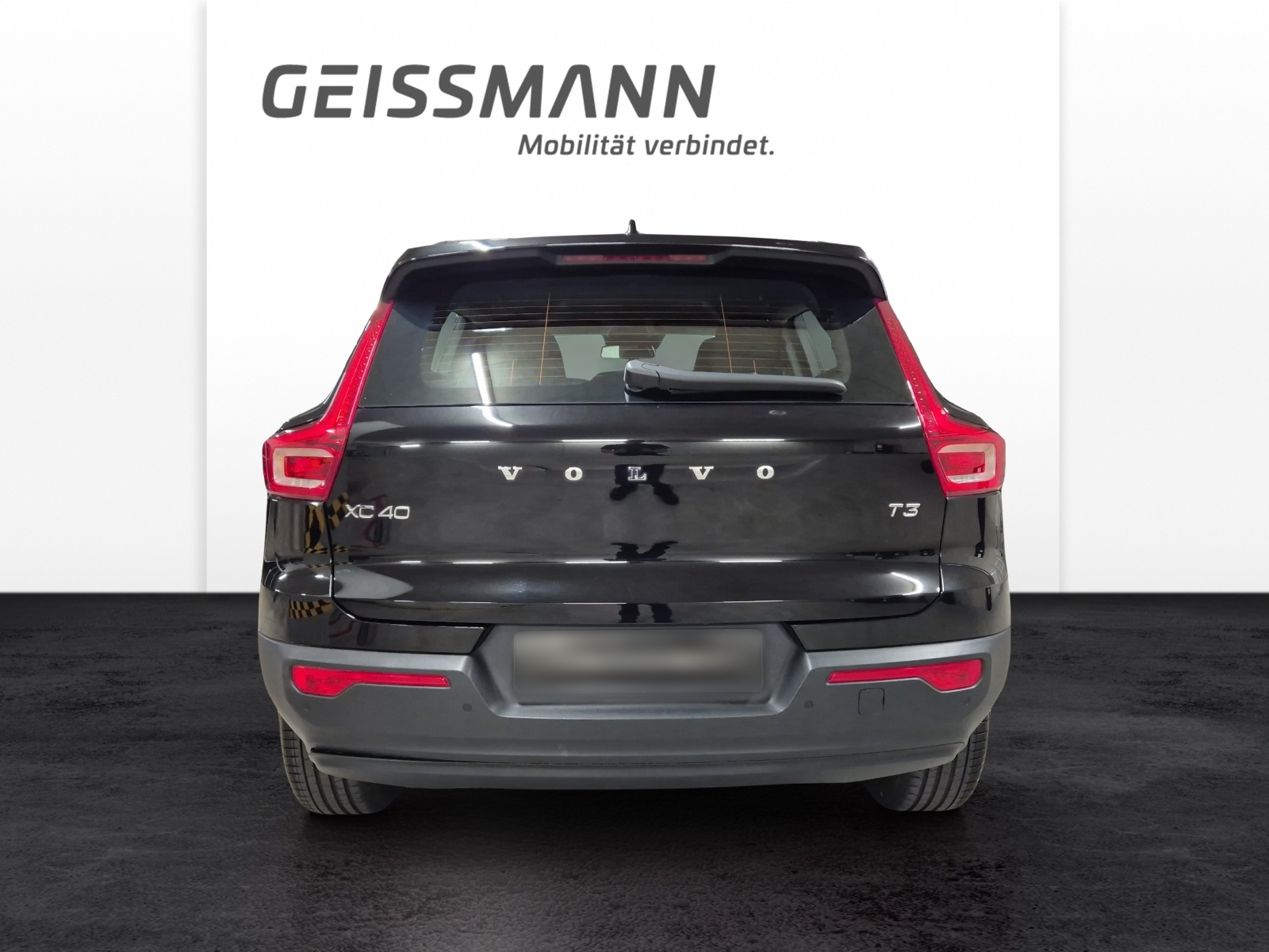 VOLVO XC40 1.5 T3 Momentum Light-image-5