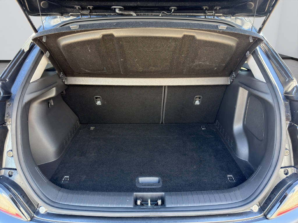 HYUNDAI Kona 1.6 GDi Hybrid Vertex-image-8