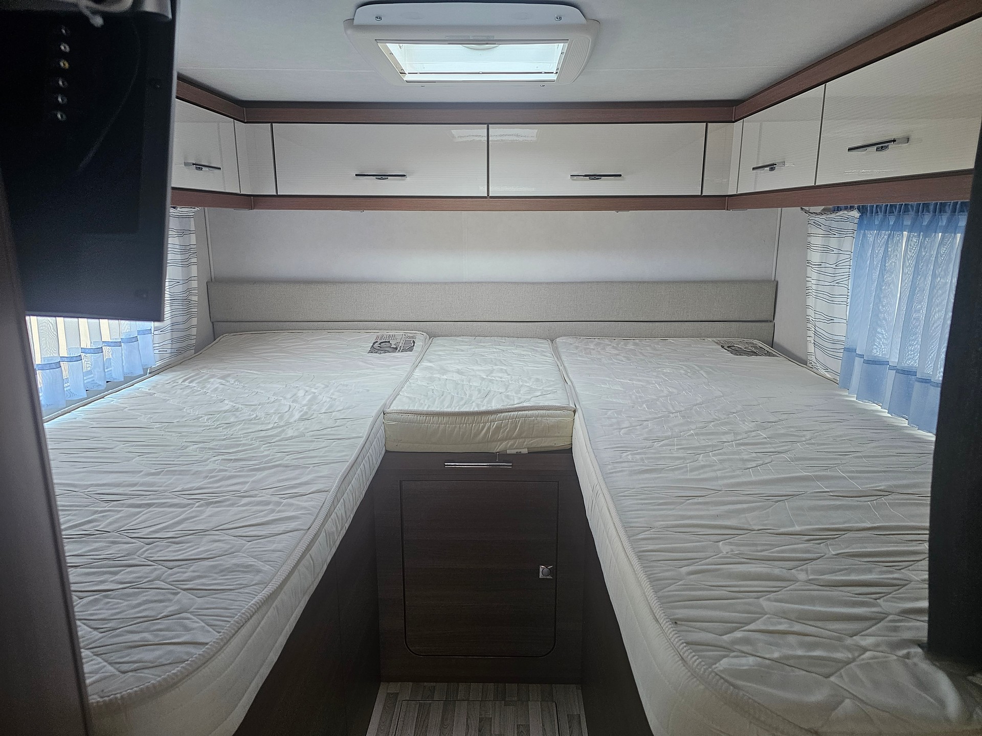 FIAT LMC 675 G Expedition Sportline ( mit Aufbauklimaanlage )-image-7