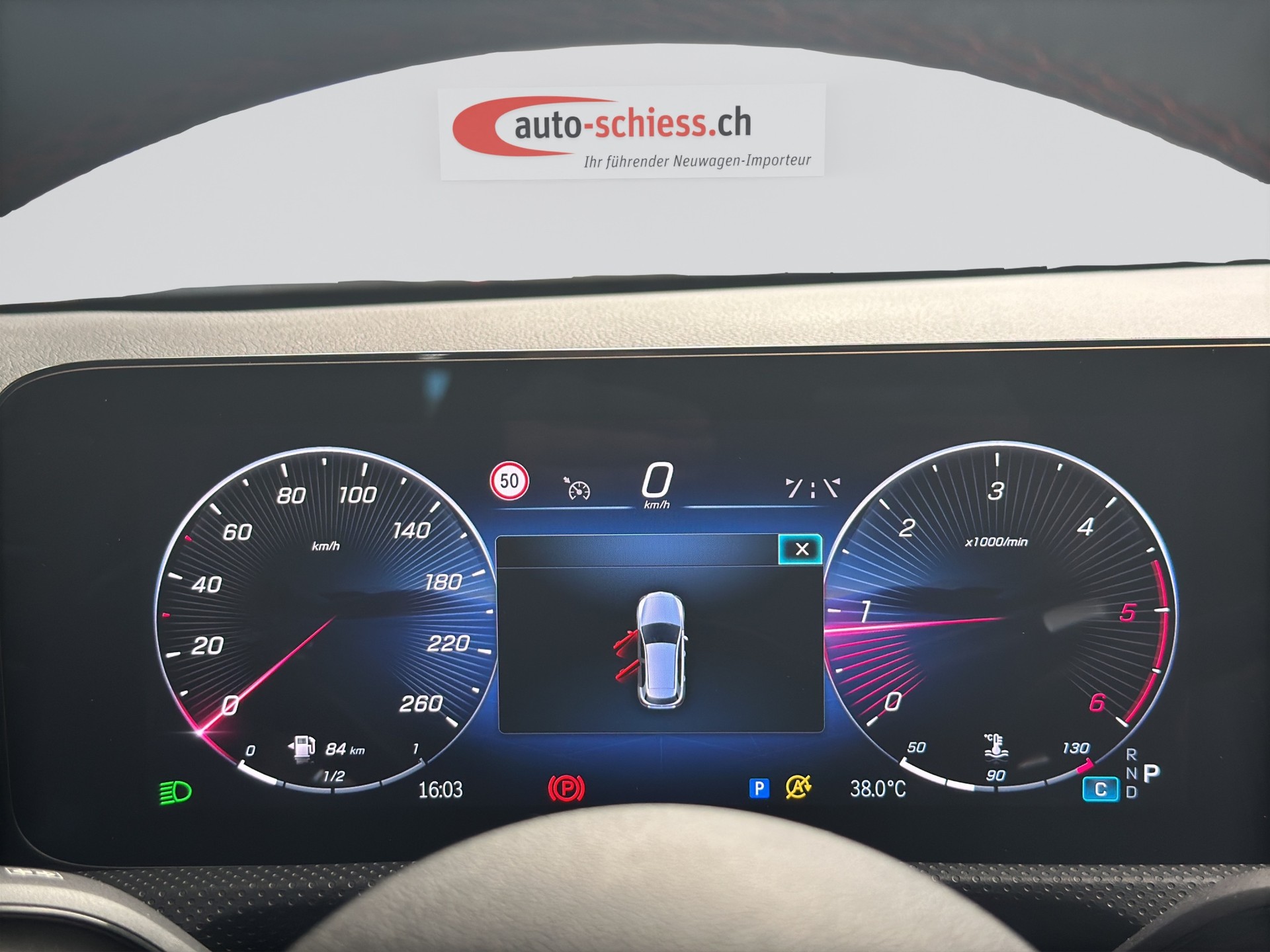 MERCEDES-BENZ A 200 d 8G-DCT AMG Line-image-10