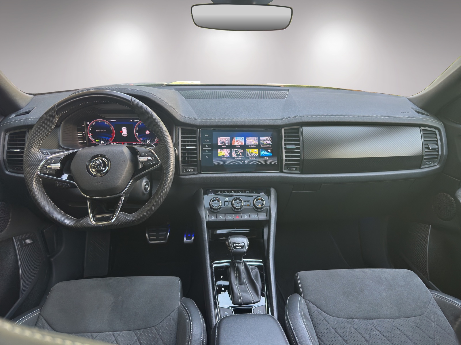 SKODA Kodiaq 2.0 TSI 4x4 SportLine-image-8