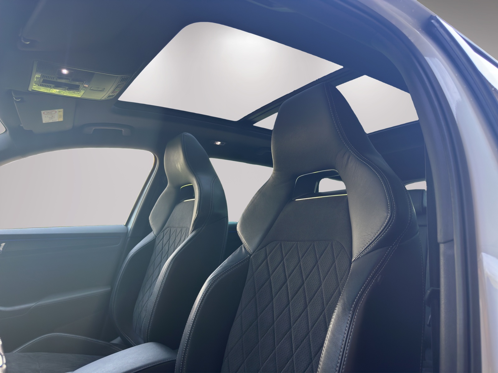 SKODA Kodiaq 2.0 TSI 4x4 SportLine-image-10