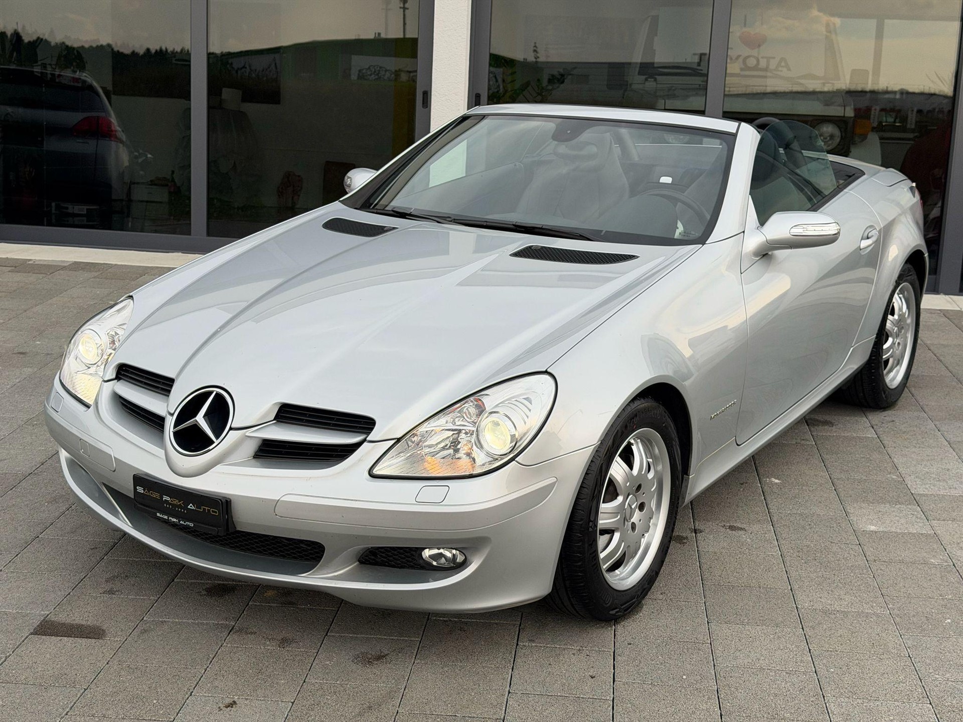 MERCEDES-BENZ SLK 200 Kompressor Cabriolet-image-3