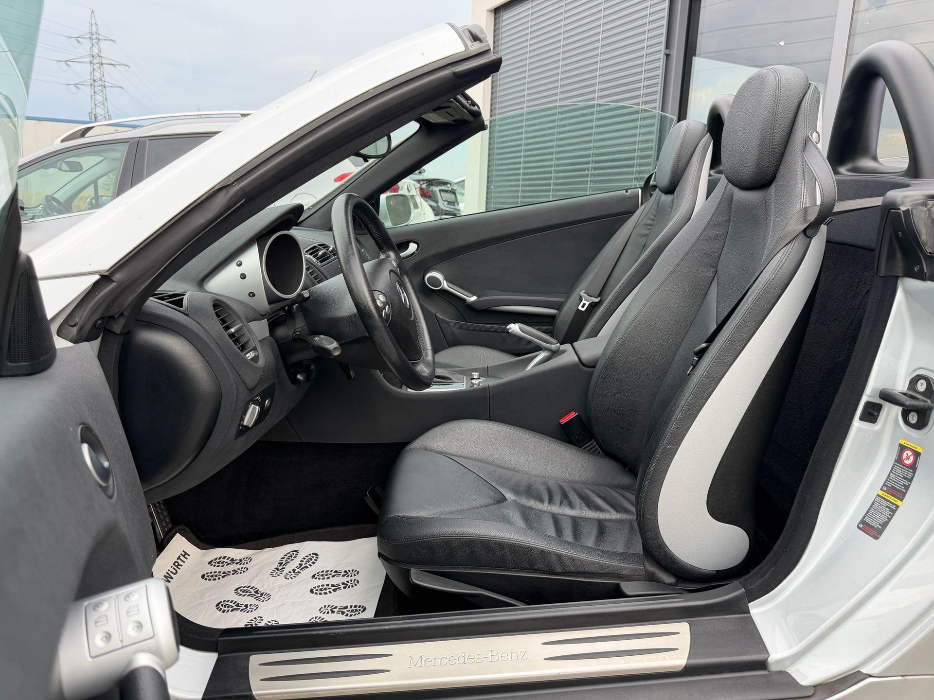 MERCEDES-BENZ SLK 200 Kompressor Cabriolet-image-15