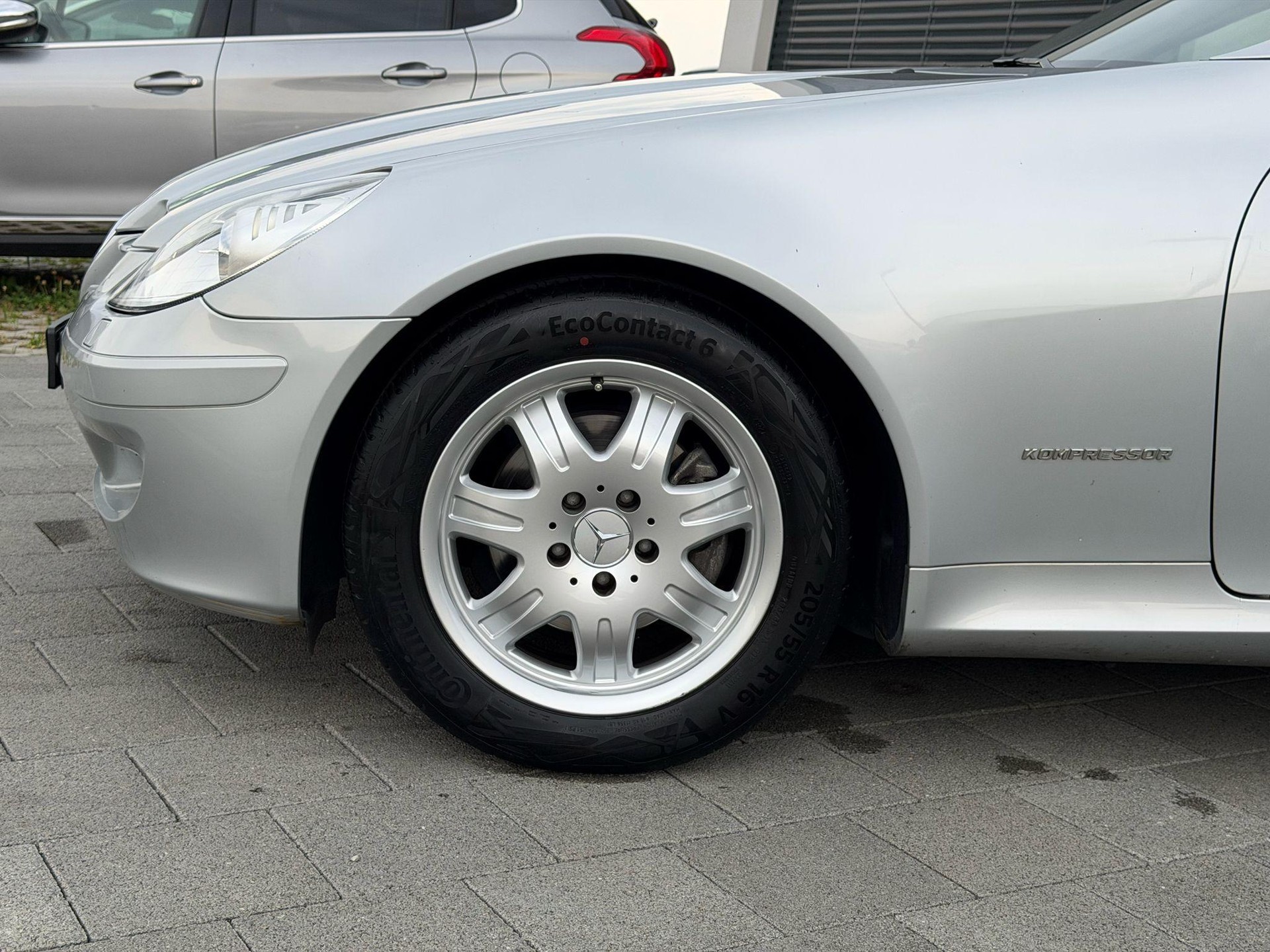 MERCEDES-BENZ SLK 200 Kompressor Cabriolet-image-21