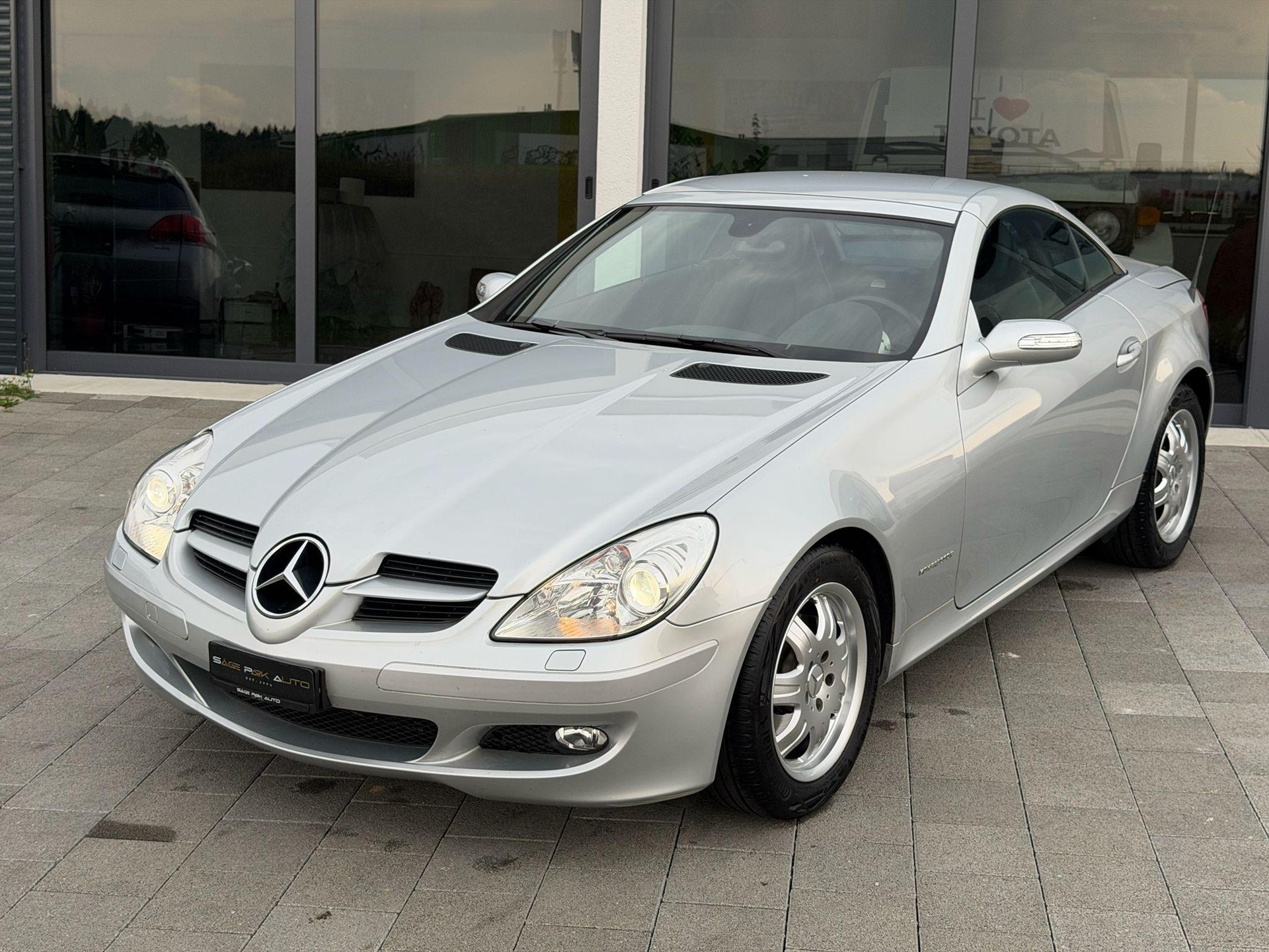 MERCEDES-BENZ SLK 200 Kompressor Cabriolet-image-18