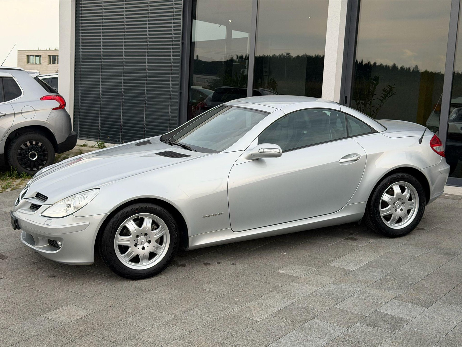 MERCEDES-BENZ SLK 200 Kompressor Cabriolet-image-20