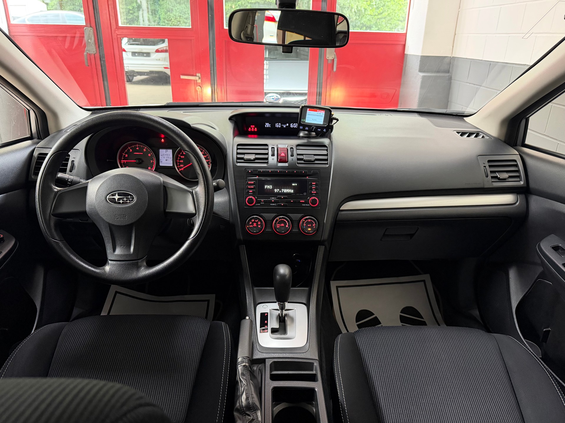 SUBARU XV 1.6 Swiss Two AWD CVT //NEU AB MFK!-image-10
